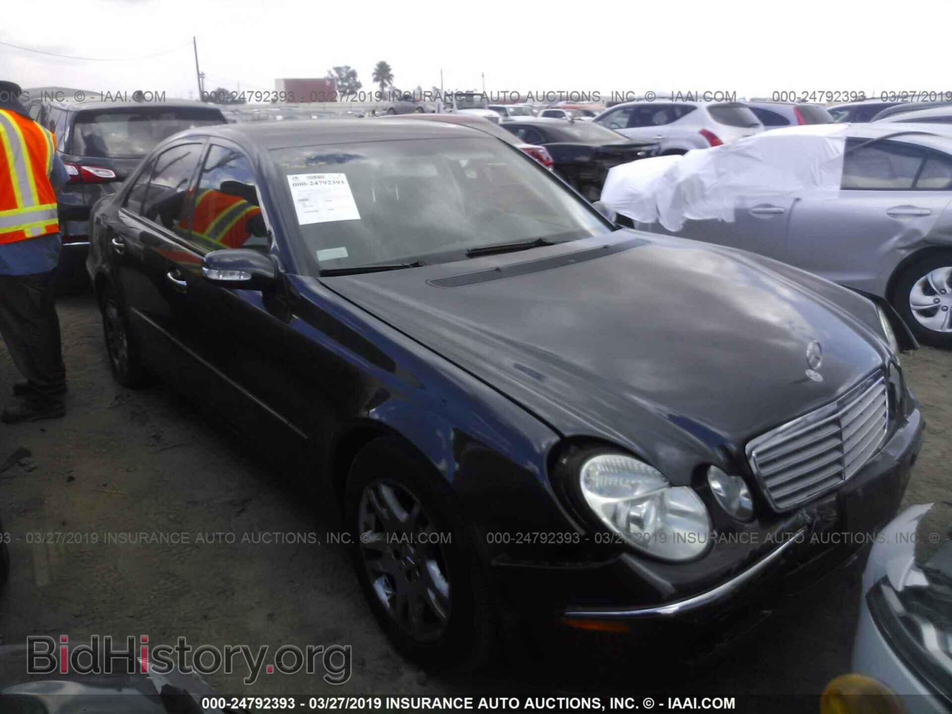 Photo WDBUF65J54A600970 - MERCEDES-BENZ E 2004