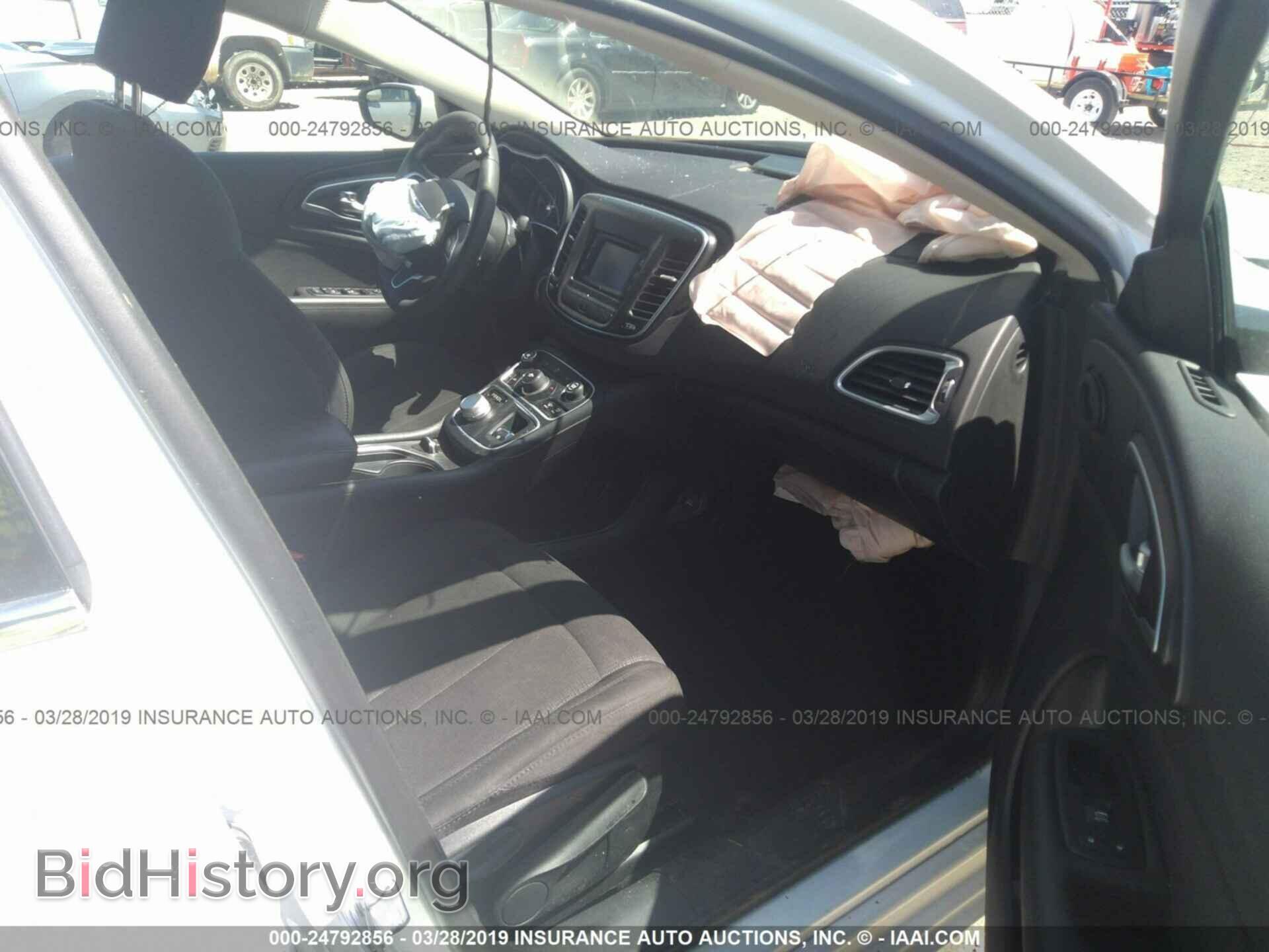 2016 CHRYSLER 200 - VIN: 1C3CCCAB2GN165541 - Фото 5
