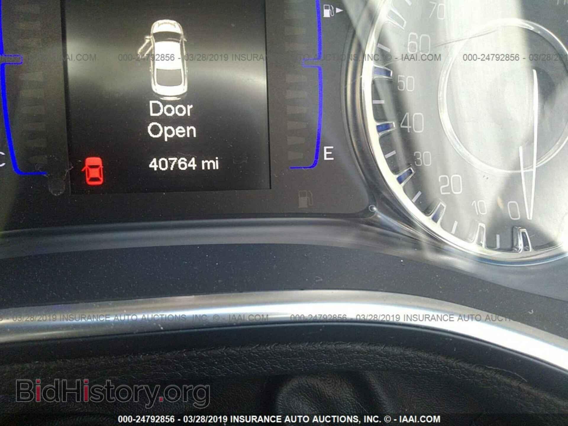 2016 CHRYSLER 200 - VIN: 1C3CCCAB2GN165541 - Фото 7