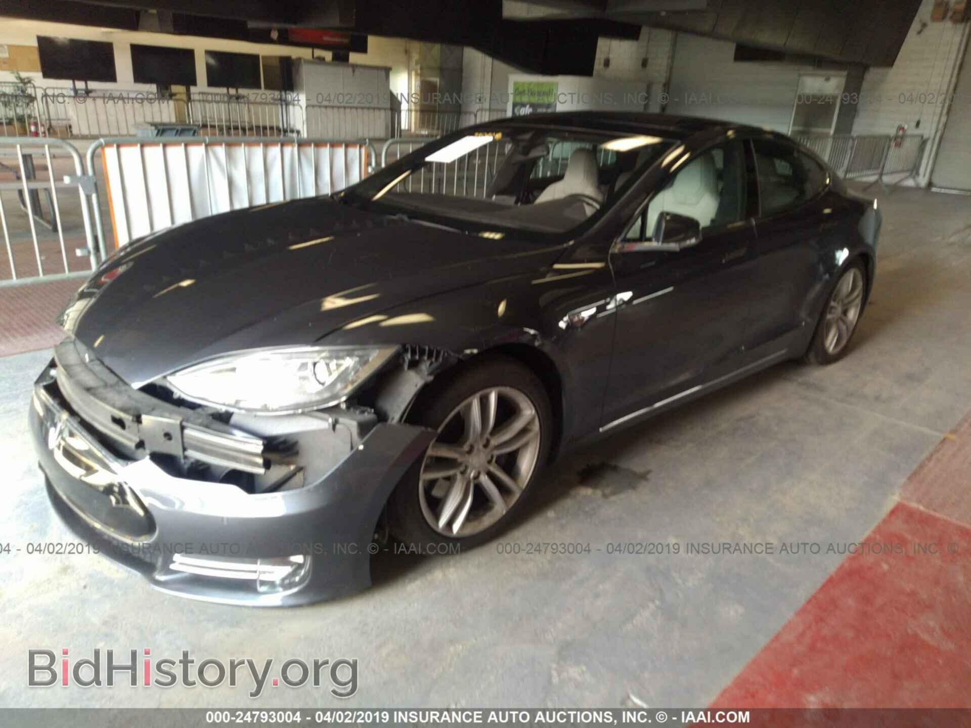 2015 TESLA MODEL S - VIN: 5YJSA1E26FF114696 - Фото 2