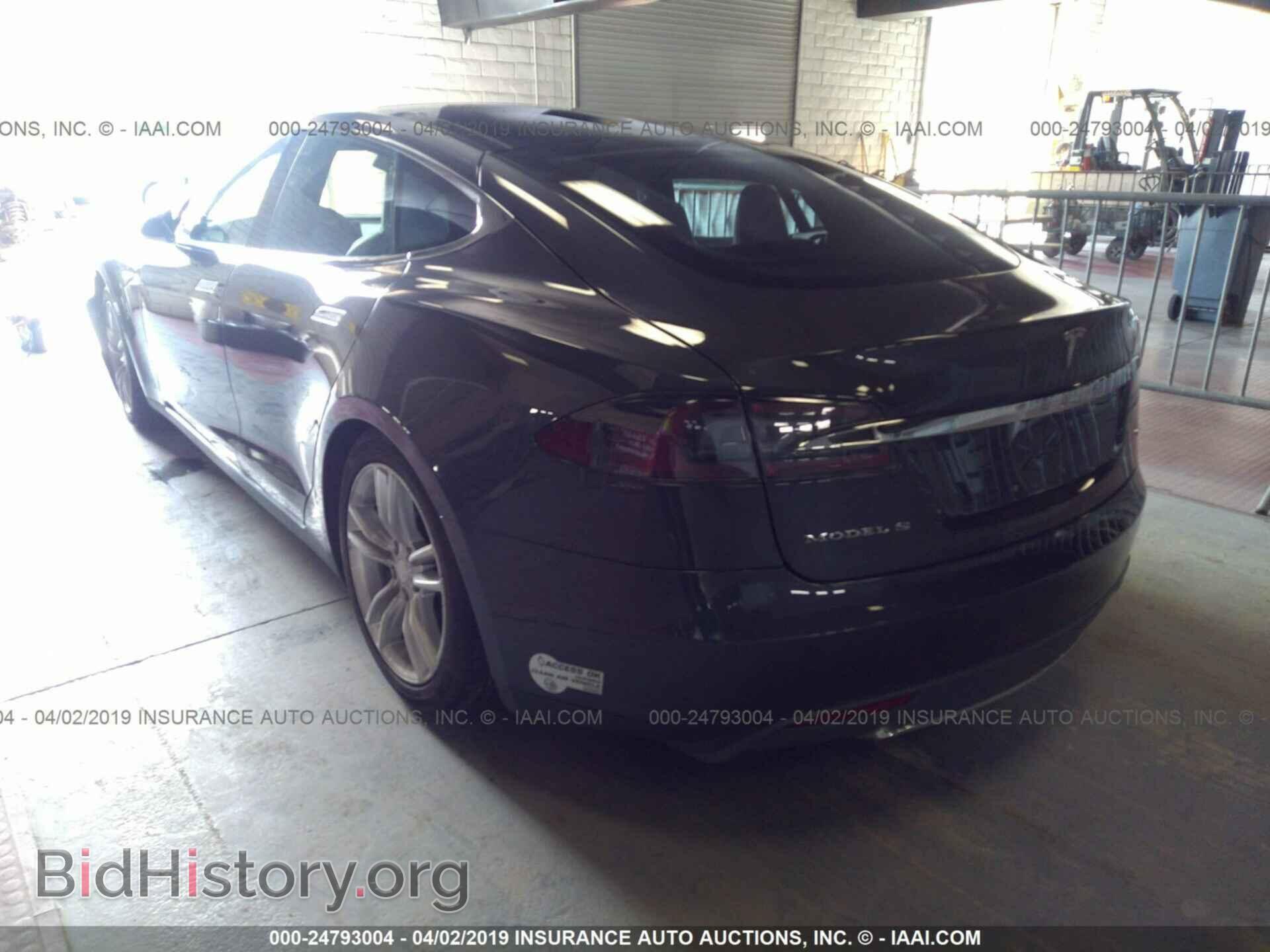2015 TESLA MODEL S - VIN: 5YJSA1E26FF114696 - Фото 3
