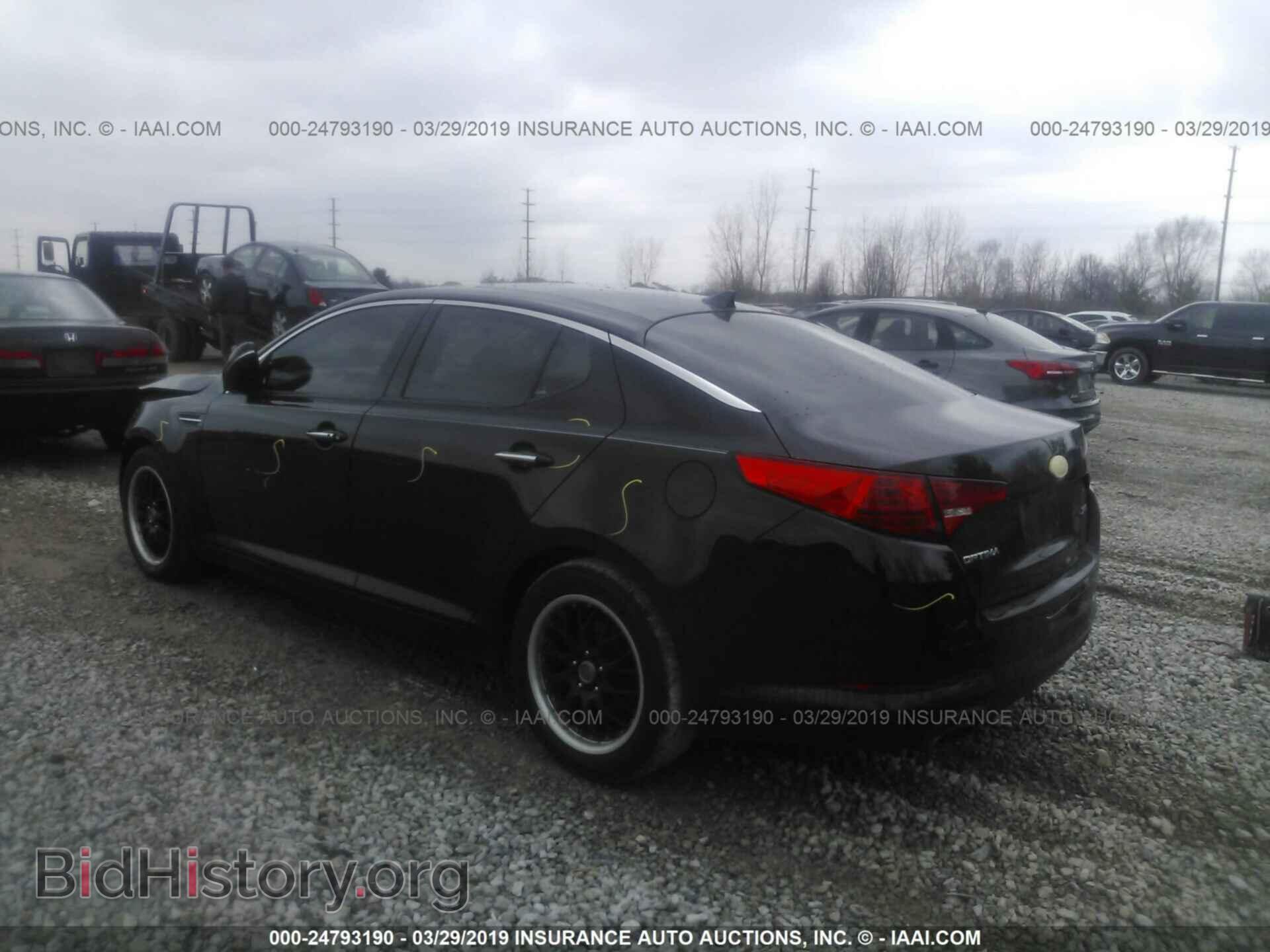 2011 KIA OPTIMA - VIN: KNAGN4A78B5111241 - Photo 3