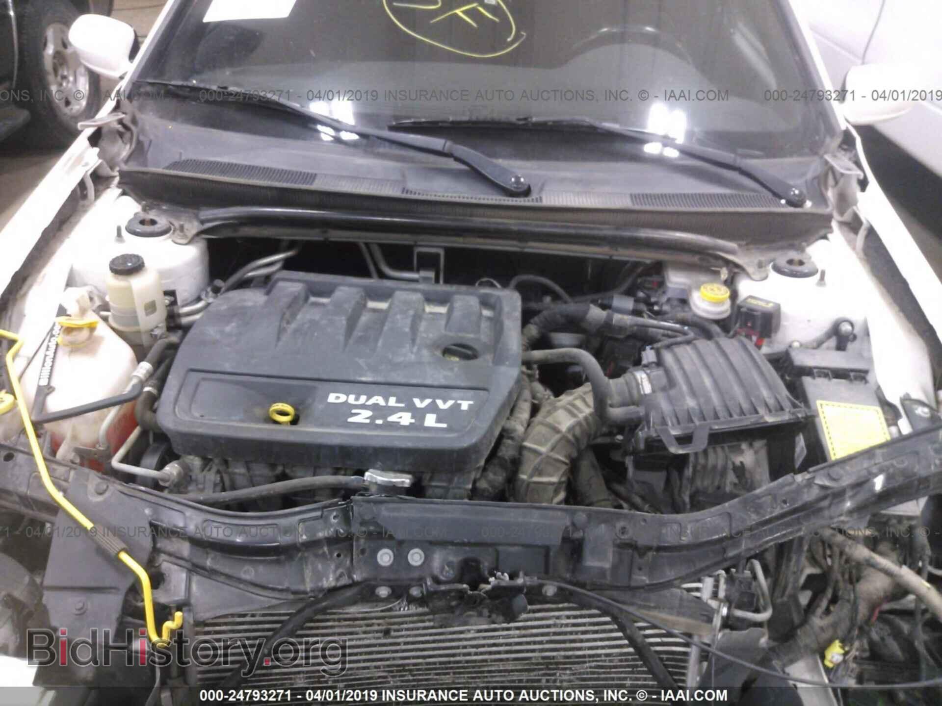 2011 CHRYSLER 200 - VIN: 1C3BC1FBXBN513104 - Фото 10