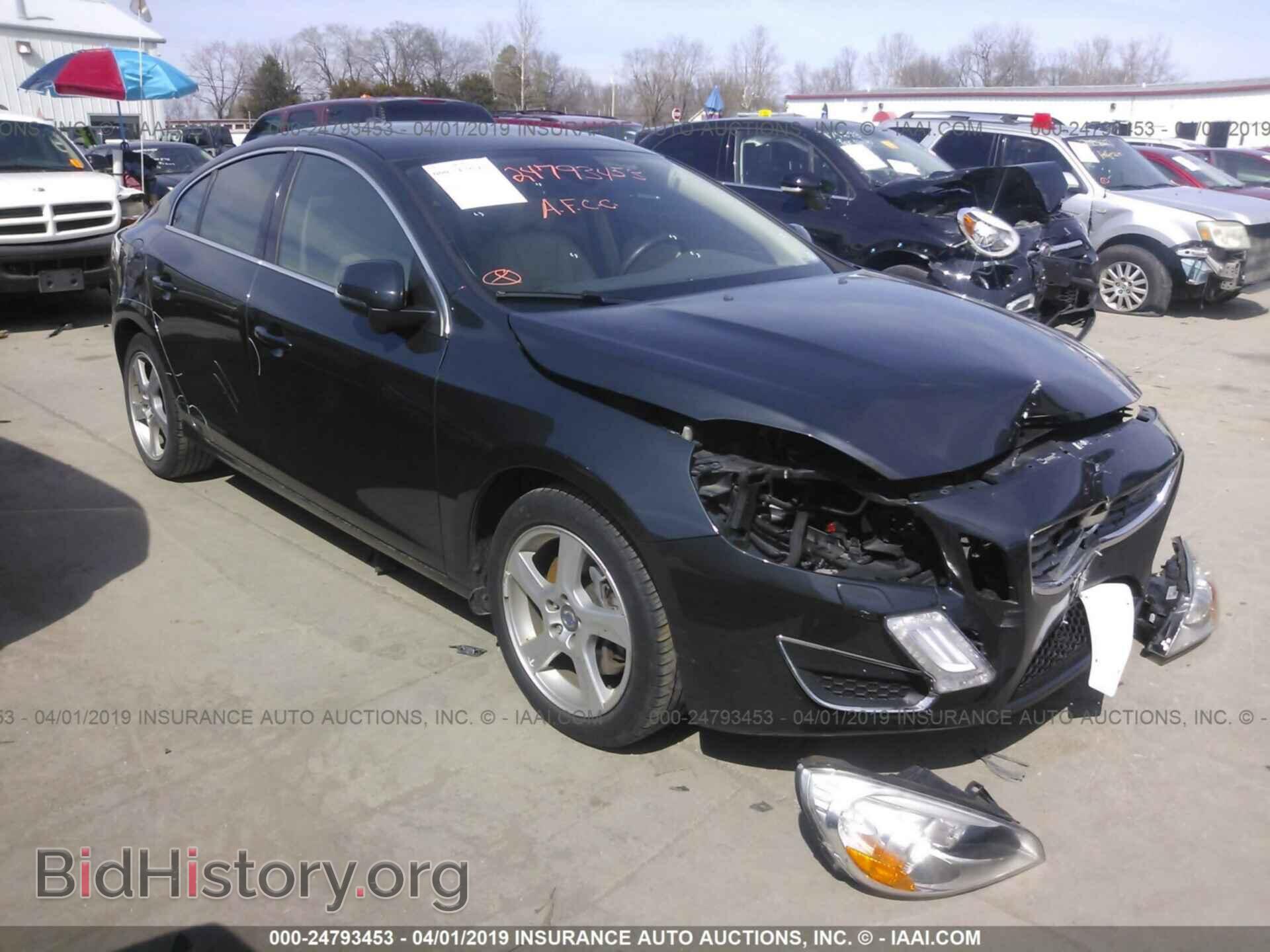 Photo YV1612FS2D2198662 - VOLVO S60 2013