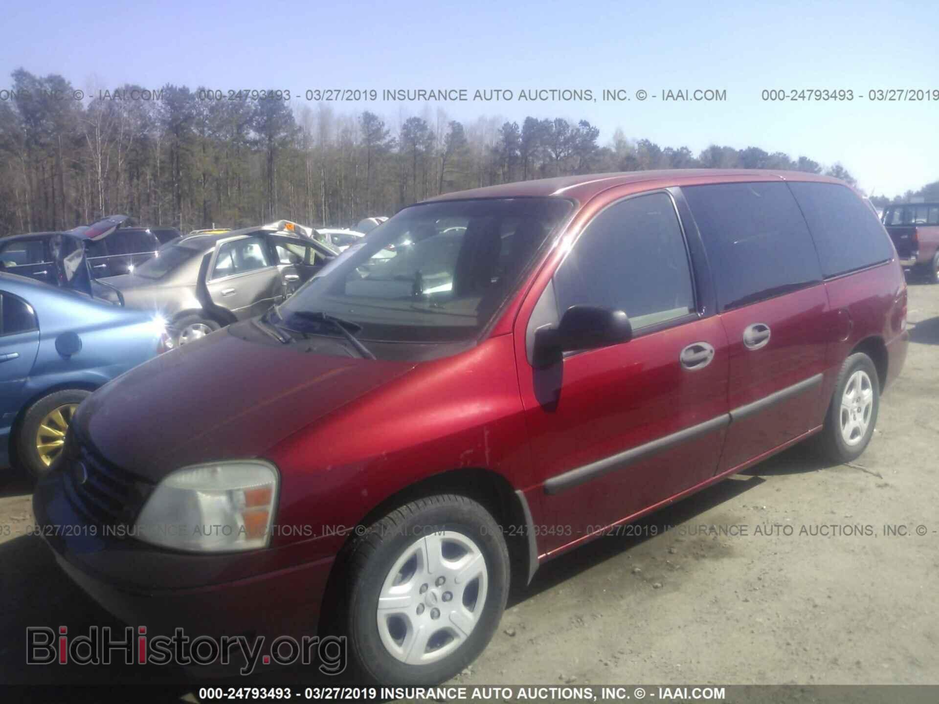 2005 FORD FREESTAR - VIN: 2FMDA50625BA90205 - Фото 2