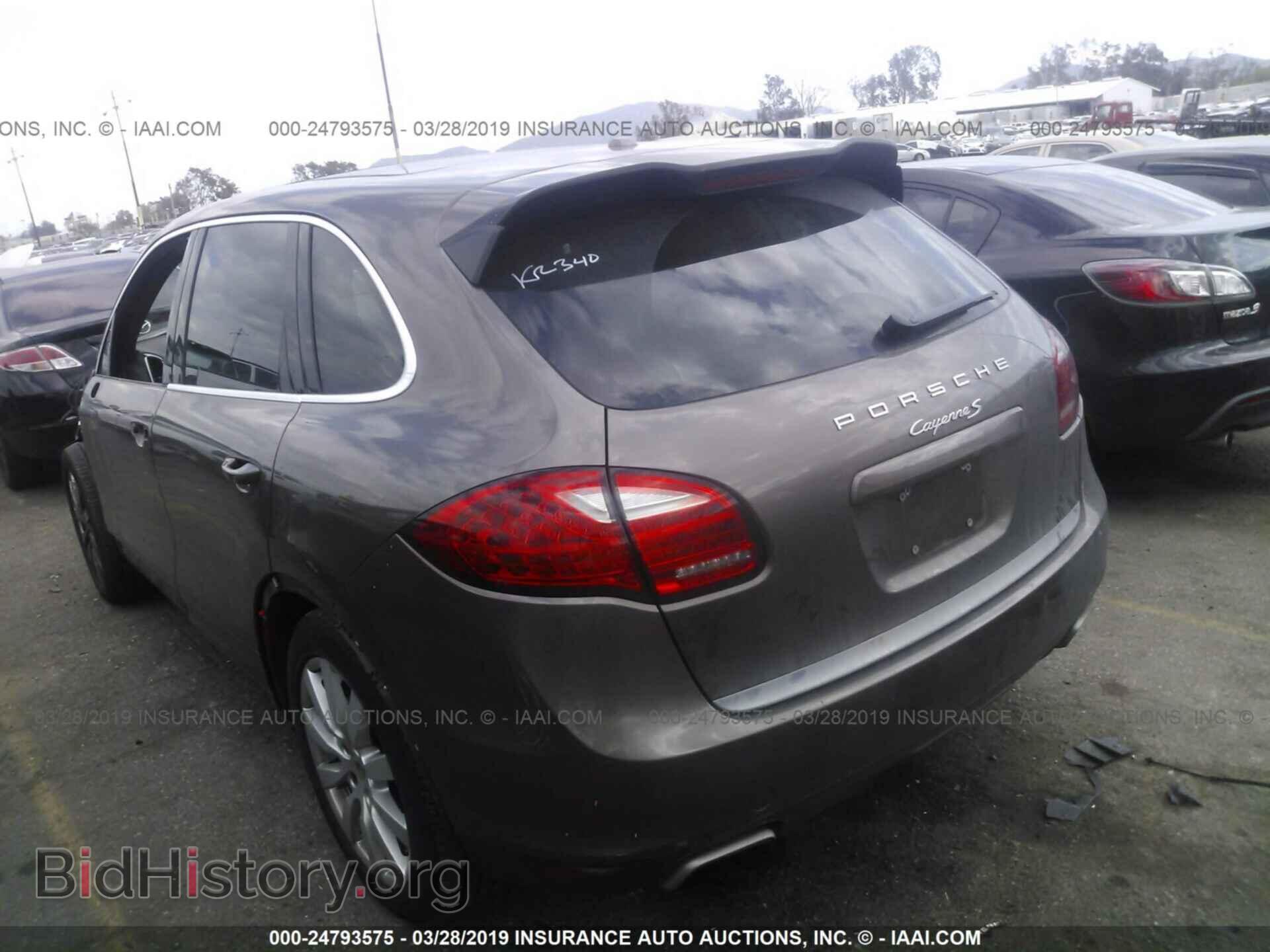 2013 PORSCHE CAYENNE - VIN: WP1AB2A26DLA83821 - Фото 3