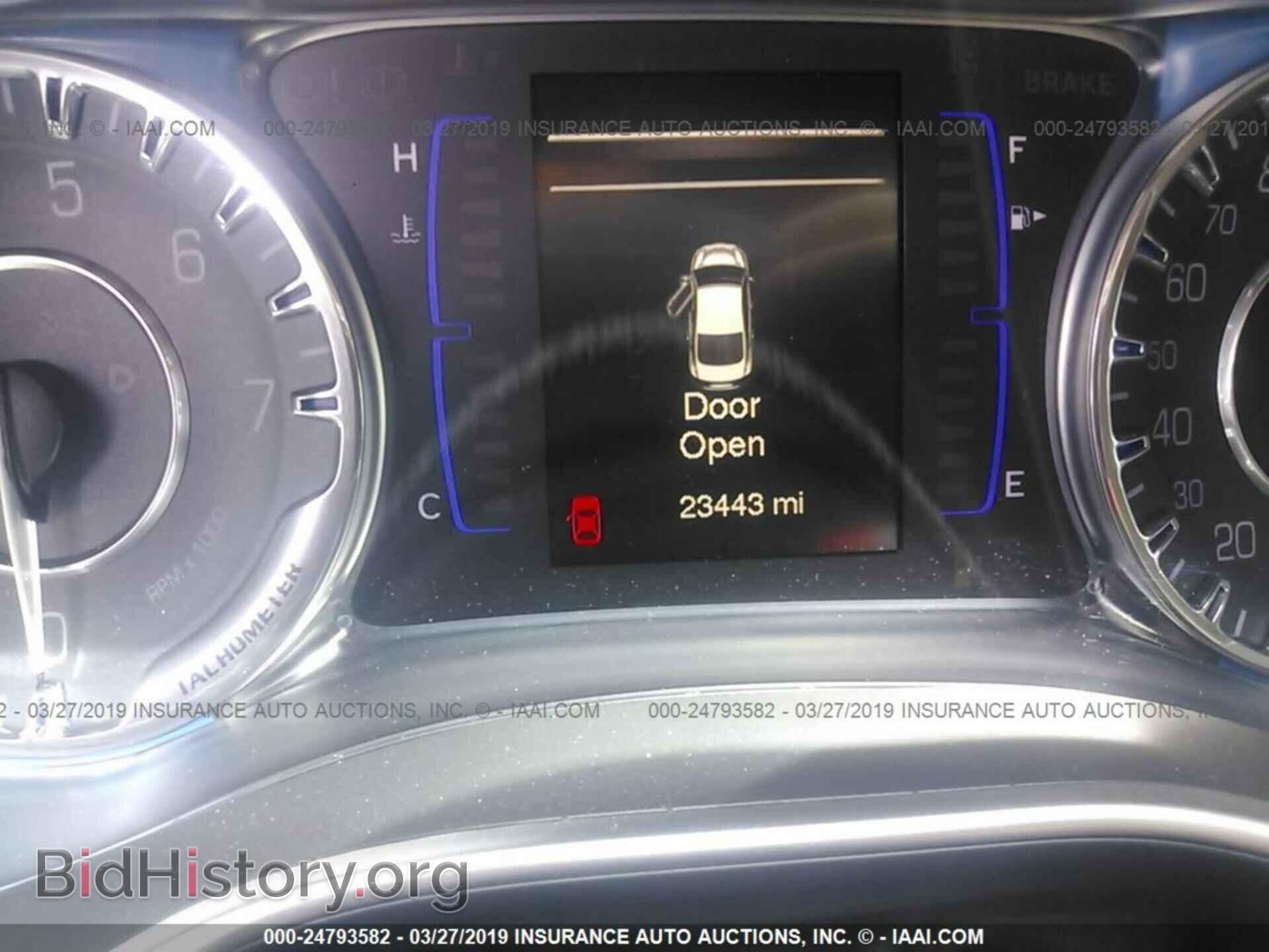 2016 CHRYSLER 200 - VIN: 1C3CCCFB0GN186624 - Photo 7