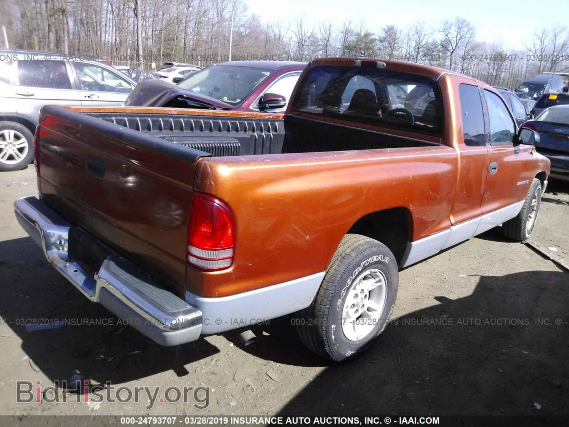 2000 DODGE DAKOTA - VIN: 1B7GL22X1YS600151 - Photo 4