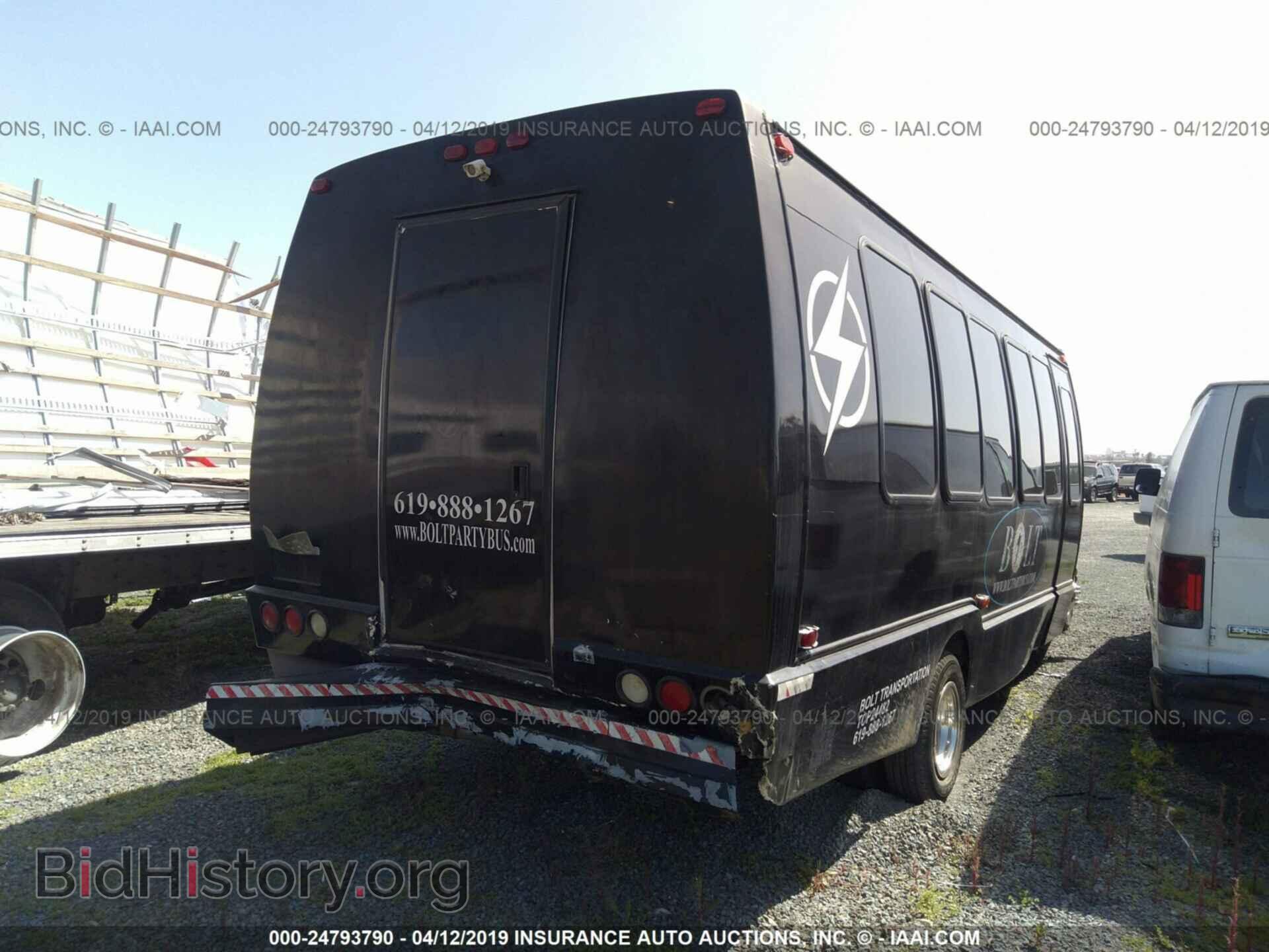 2002 FORD ECONOLINE - VIN: 1FDWE45FX2HA14374 - Фото 4