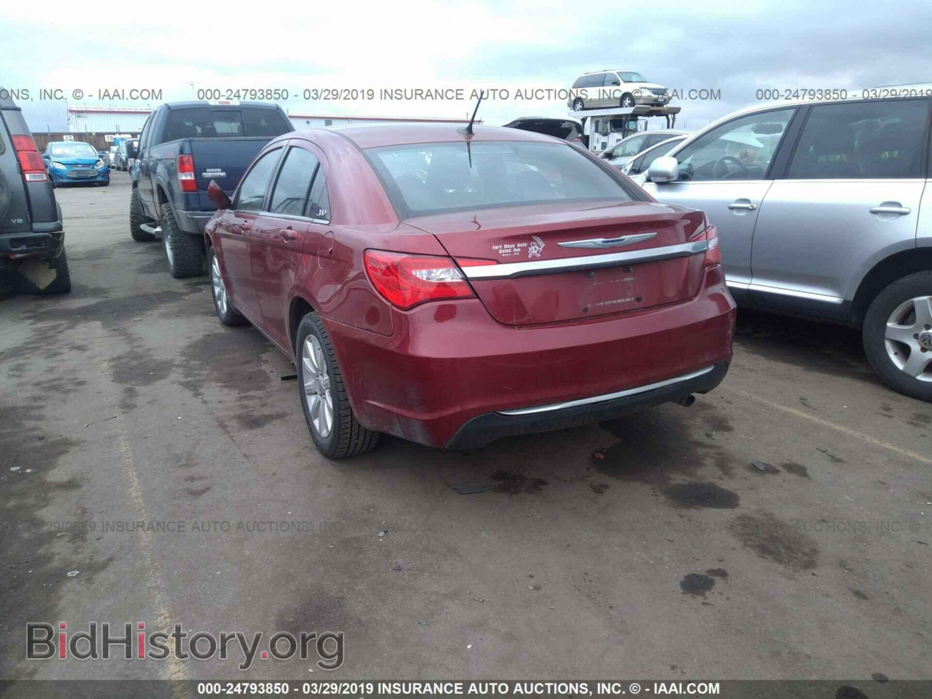 2013 CHRYSLER 200 - VIN: 1C3CCBBBXDN653205 - Фото 3