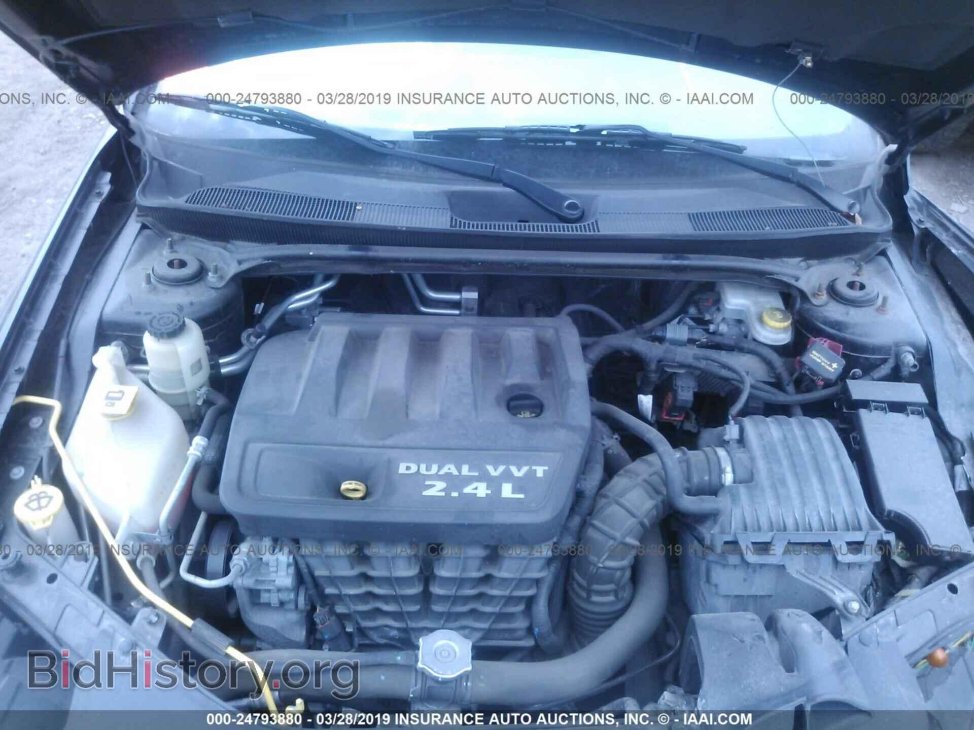 2011 CHRYSLER 200 - VIN: 1C3BC1FB4BN549984 - Фото 10