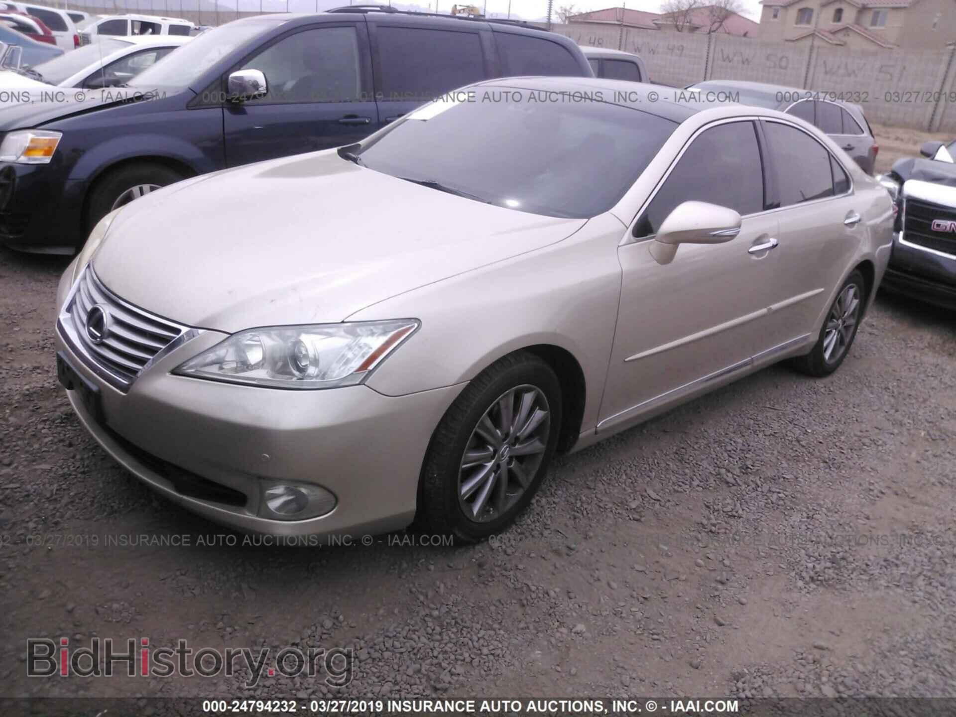 2011 LEXUS ES - VIN: JTHBK1EG1B2444282 - Фото 2