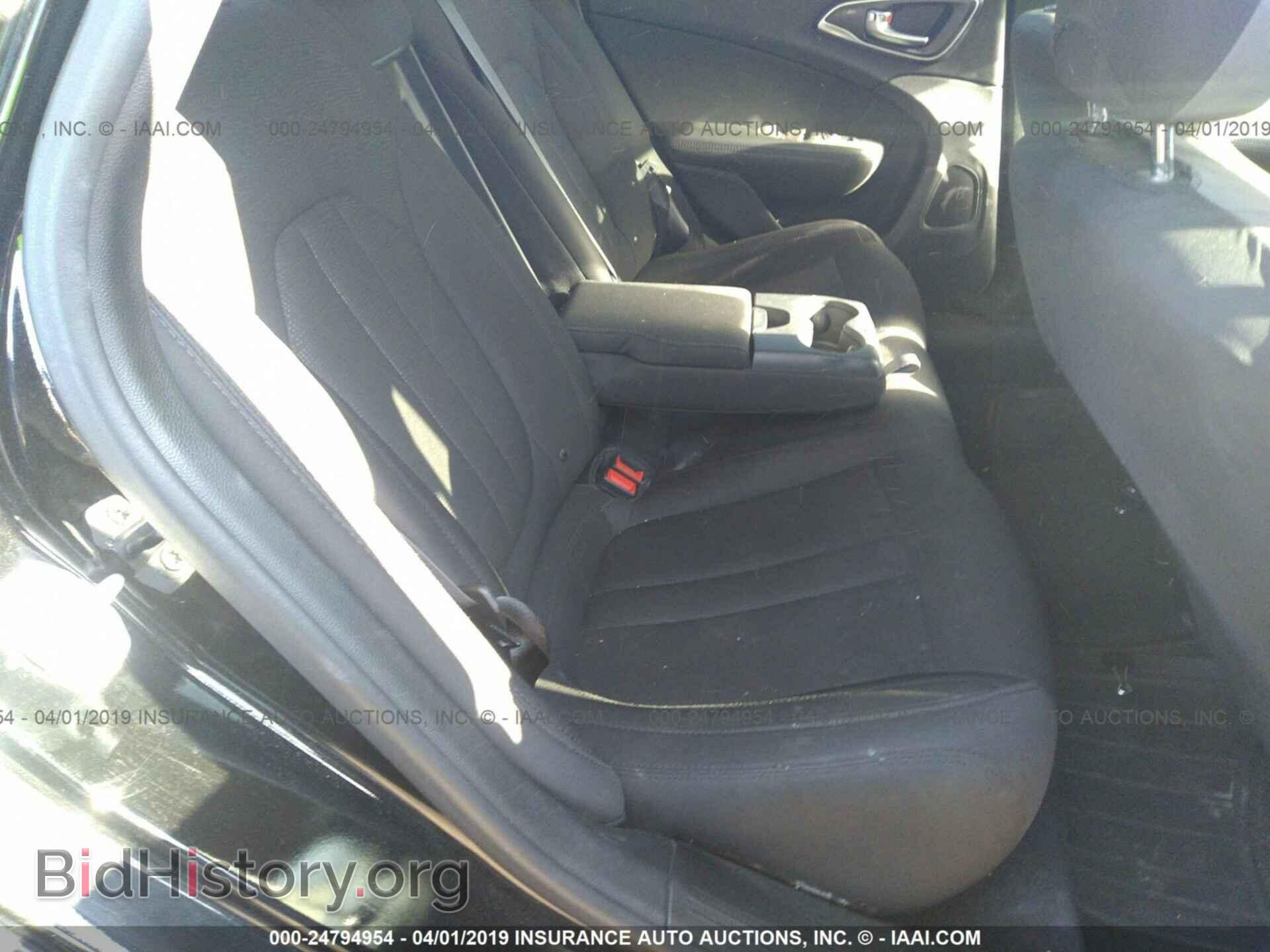 2016 CHRYSLER 200 - VIN: 1C3CCCAB1GN166521 - Фото 8