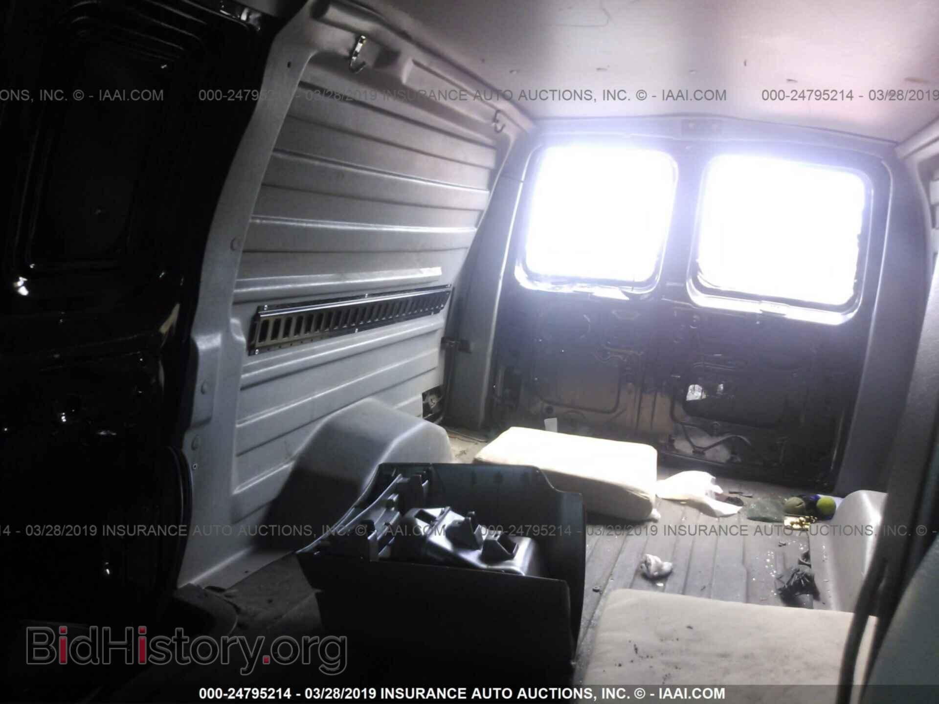 2003 FORD ECONOLINE - VIN: 1FTNE24263HB57312 - Photo 8