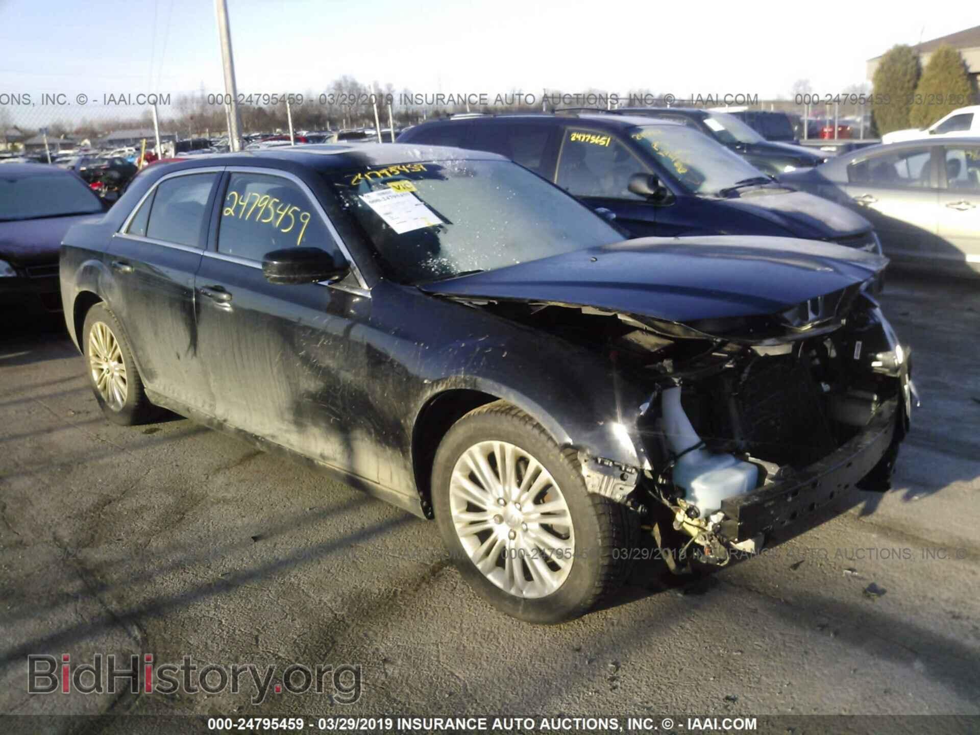Фотография 2C3CCARG6EH205078 - CHRYSLER 300 2014