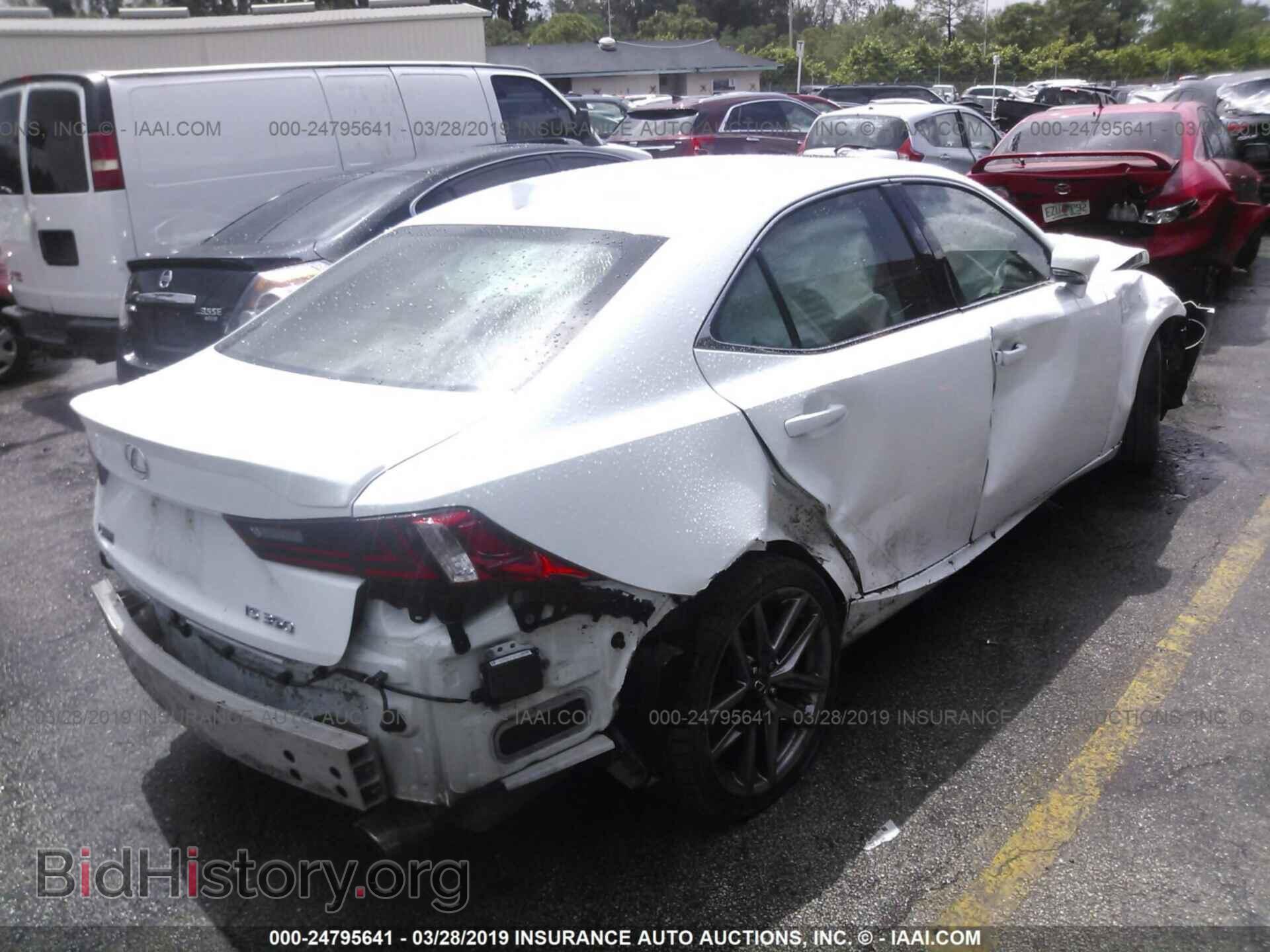 2015 LEXUS IS - VIN: JTHBE1D28F5015979 - Photo 4