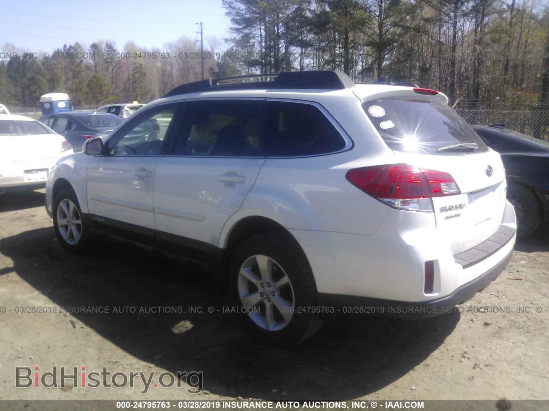 2014 SUBARU OUTBACK - VIN: 4S4BRCDC8E3281423 - Фото 3