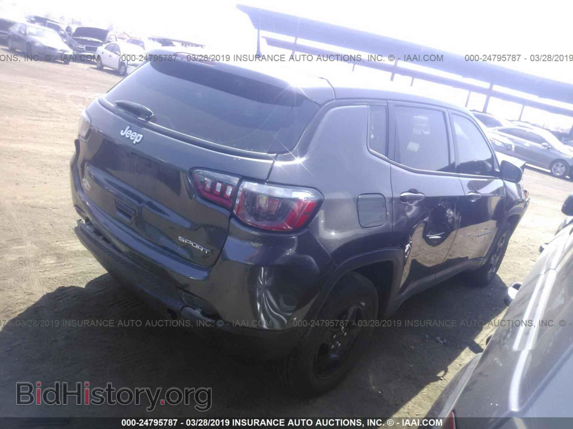 2018 JEEP COMPASS - VIN: 3C4NJCAB5JT286811 - Фото 4