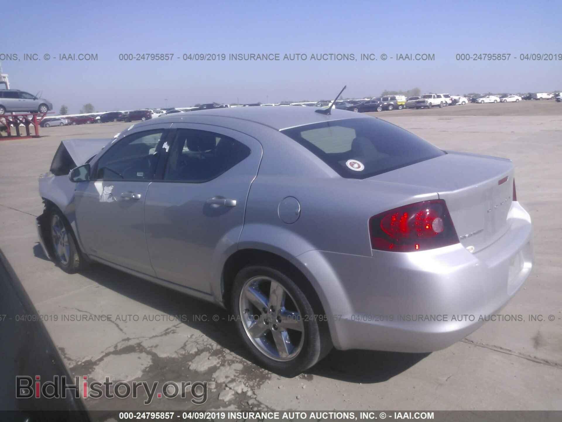 2011 DODGE AVENGER - VIN: 1B3BD1FB3BN554457 - Фото 3