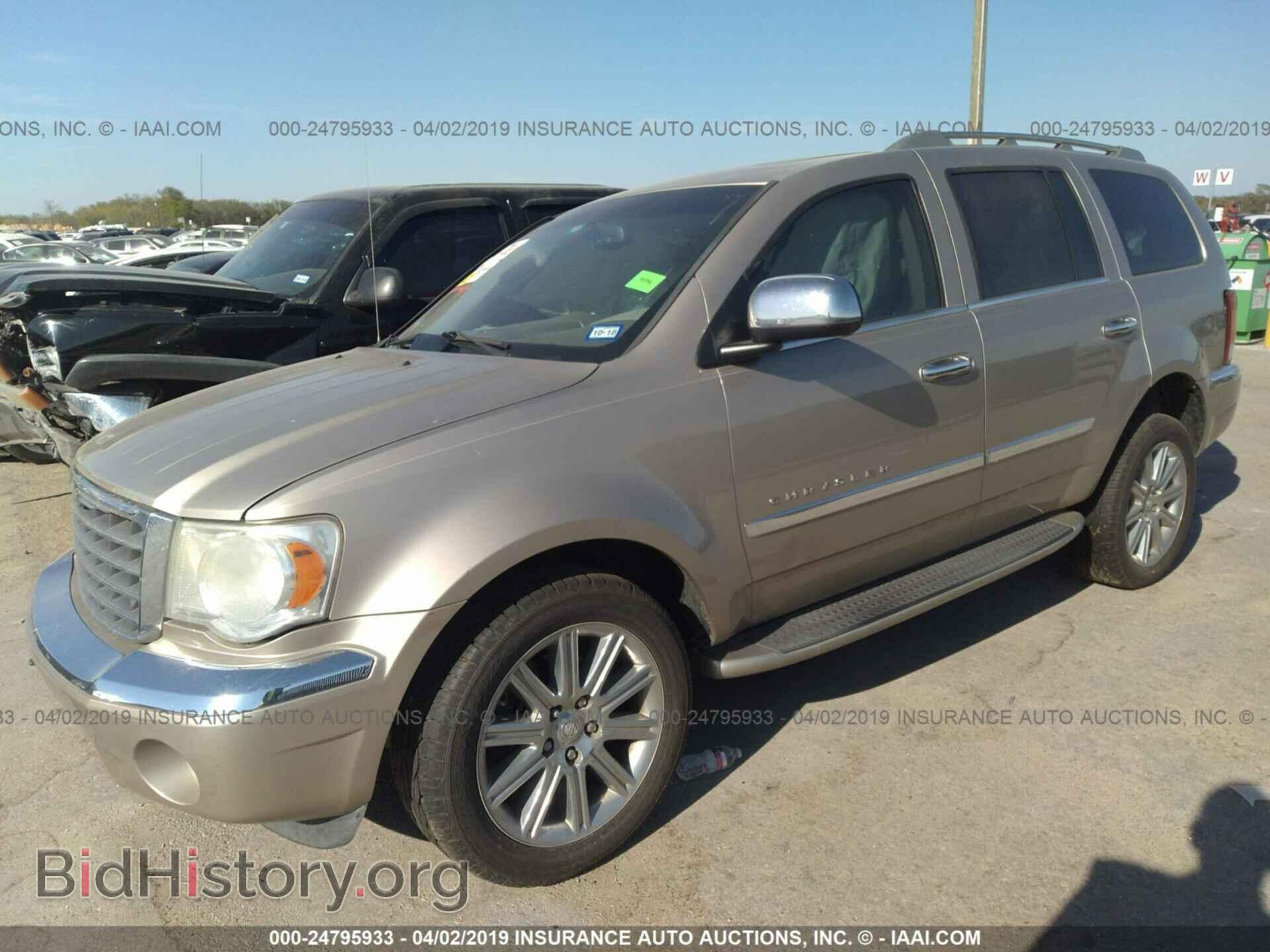 2008 CHRYSLER ASPEN - VIN: 1A8HX58268F121750 - Фото 2