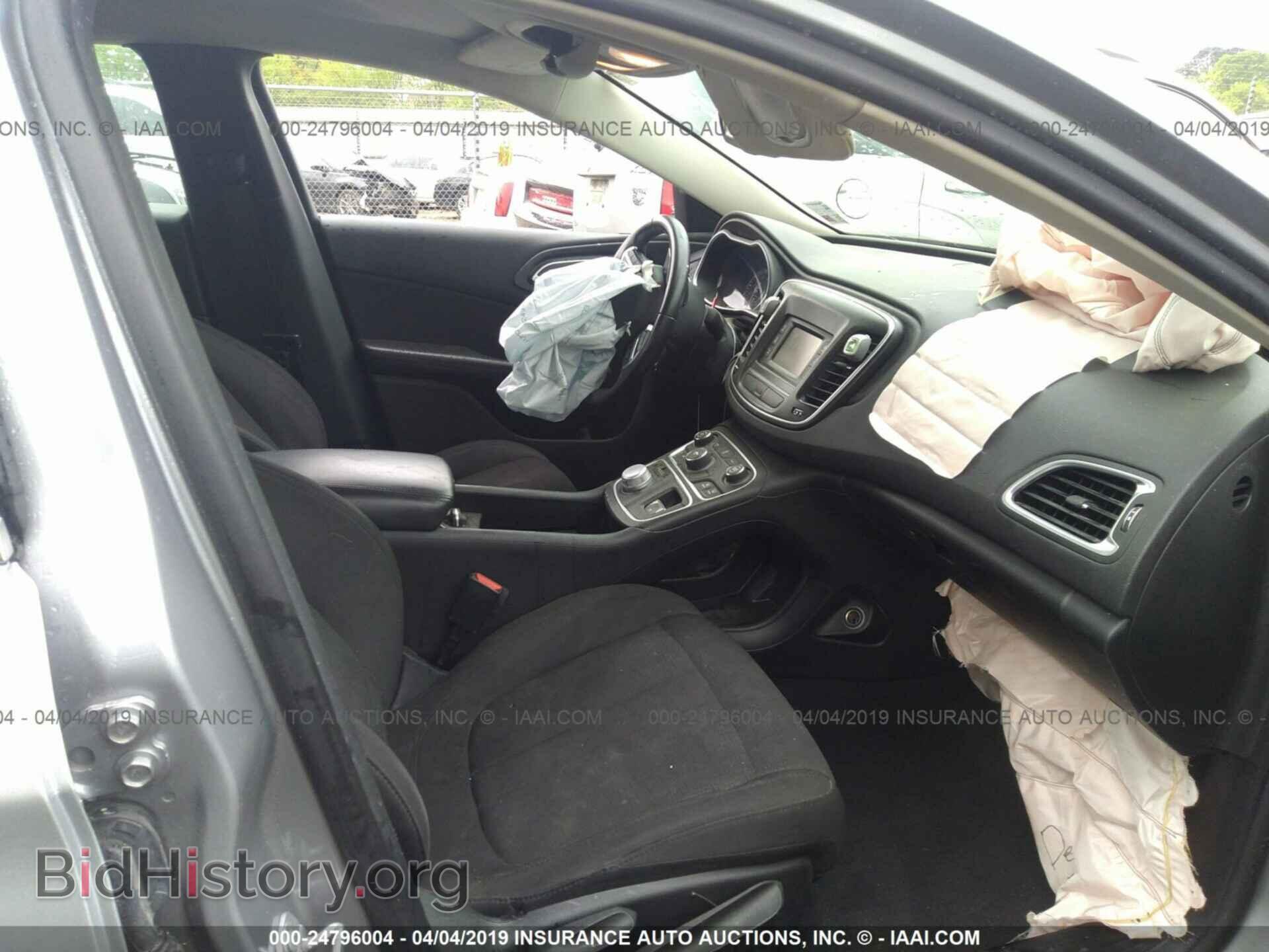 2016 CHRYSLER 200 - VIN: 1C3CCCFB2GN182865 - Фото 5