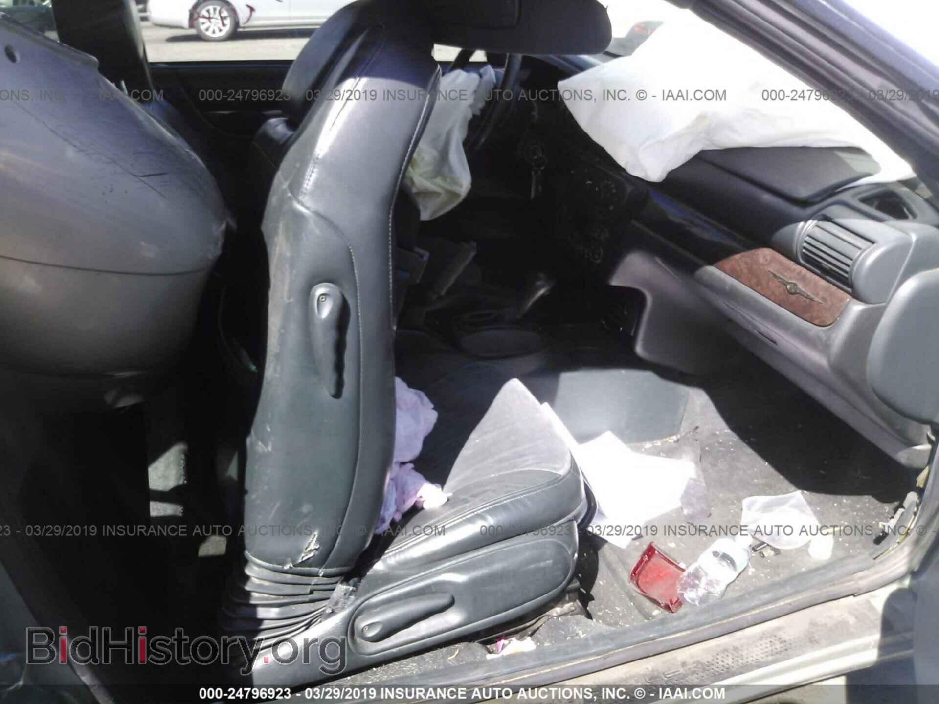 2004 CHRYSLER SEBRING - VIN: 1C3EL65R24N189982 - Фото 5