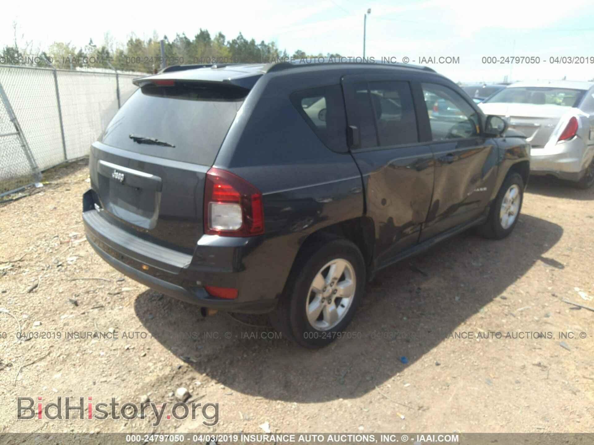 2014 JEEP COMPASS - VIN: 1C4NJCBA7ED717487 - Photo 4