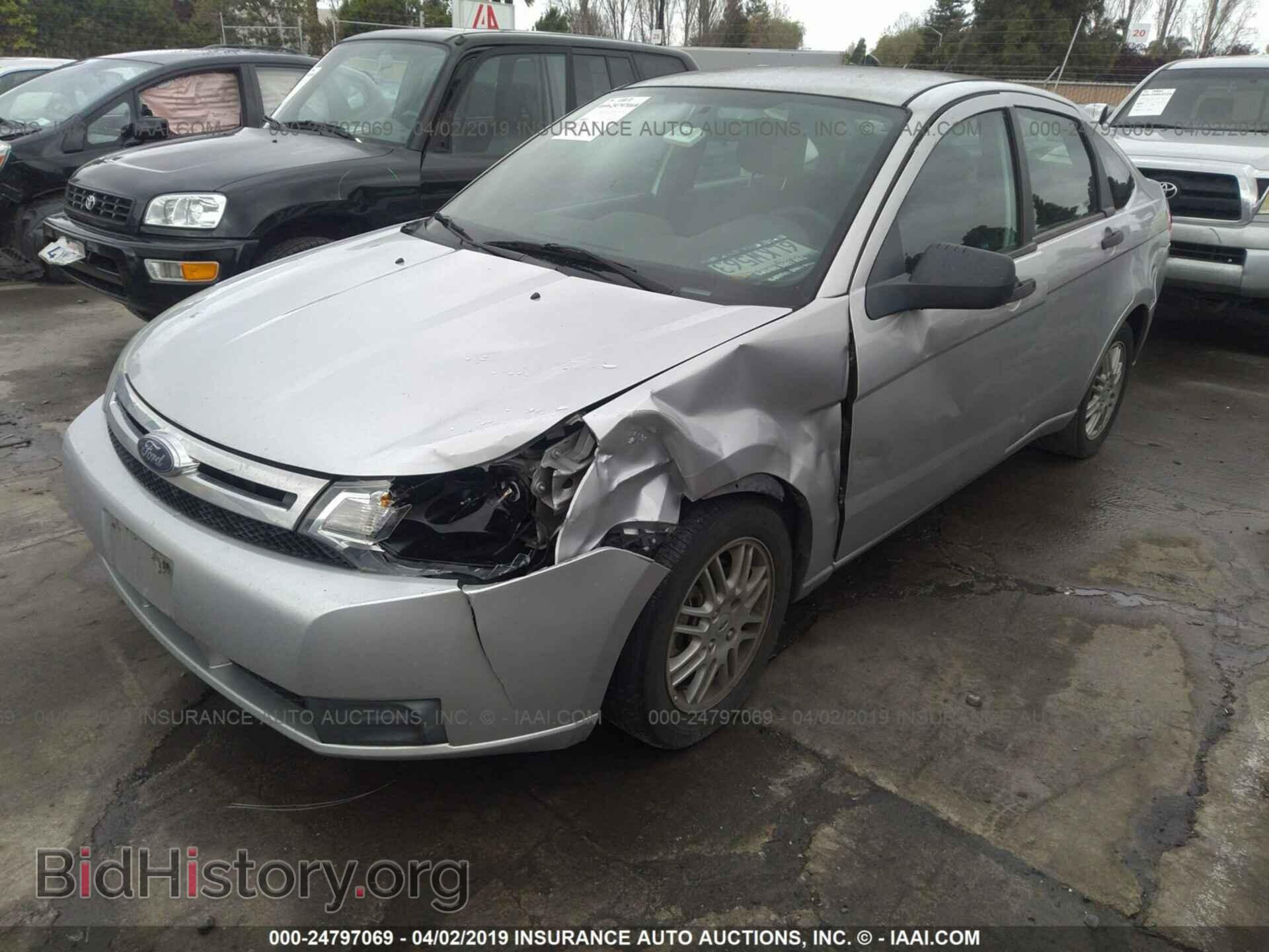 2010 FORD FOCUS - VIN: 1FAHP3FN3AW232602 - Фото 2