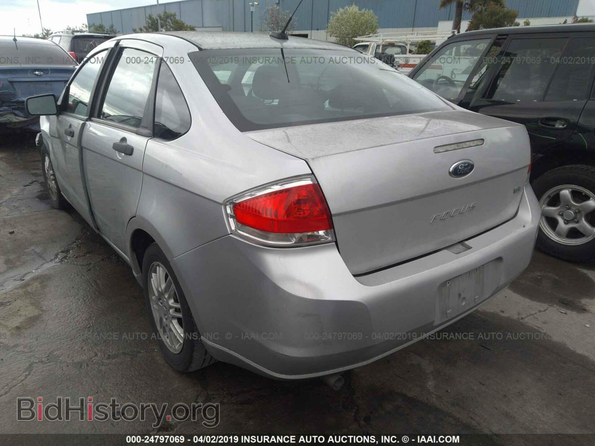 2010 FORD FOCUS - VIN: 1FAHP3FN3AW232602 - Фото 3