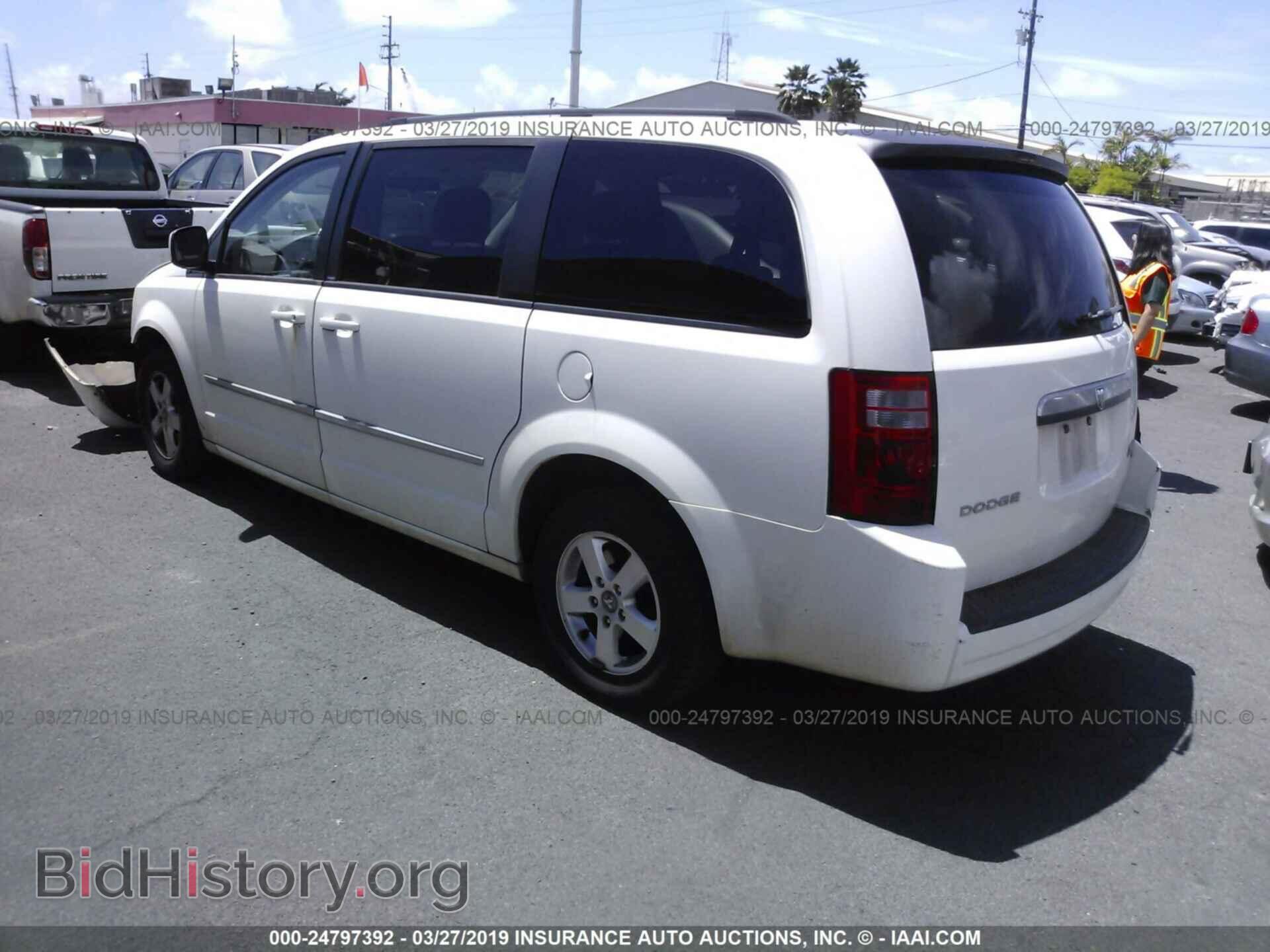 2010 DODGE GRAND CARAVAN - VIN: 2D4RN5D10AR484268 - Фото 3