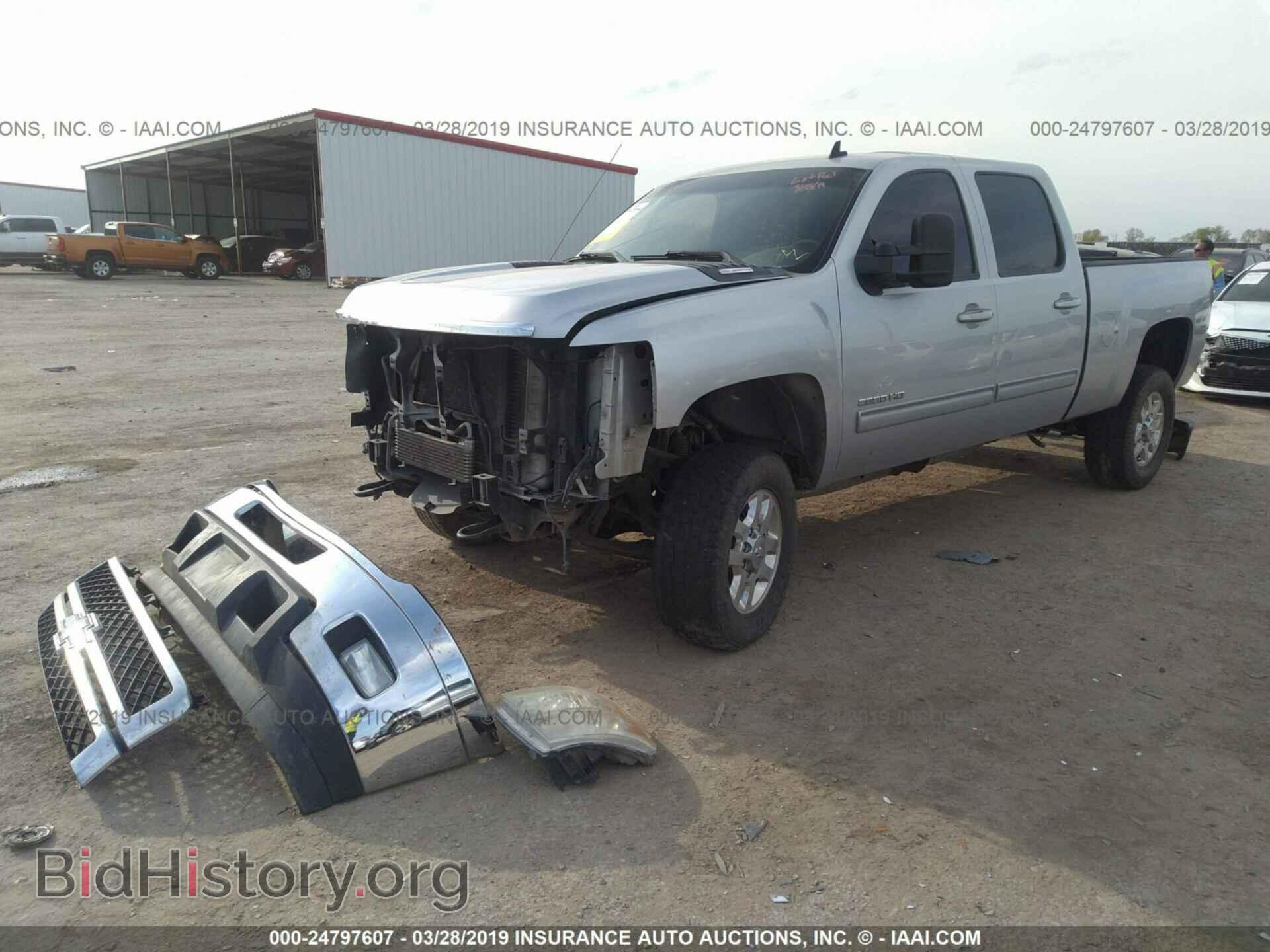 2011 CHEVROLET SILVERADO - VIN: 1GC1KYC82BF109249 - Photo 2