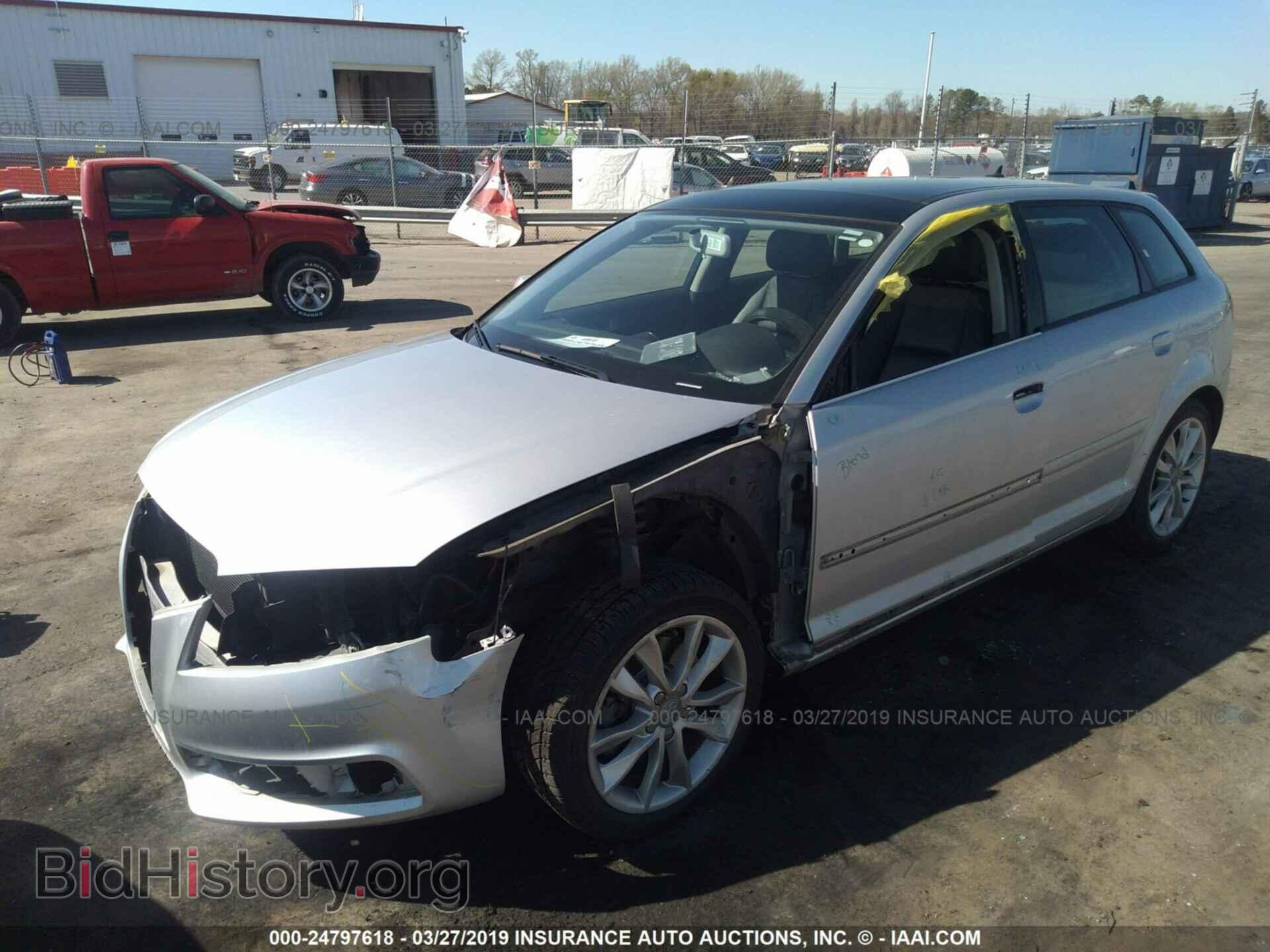 2012 AUDI A3 - VIN: WAUBEAFM7CA164772 - Фото 2