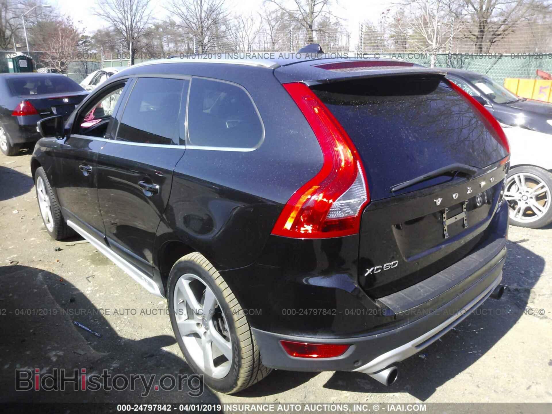 2012 VOLVO XC60 - VIN: YV4902DZ1C2242376 - Фото 3