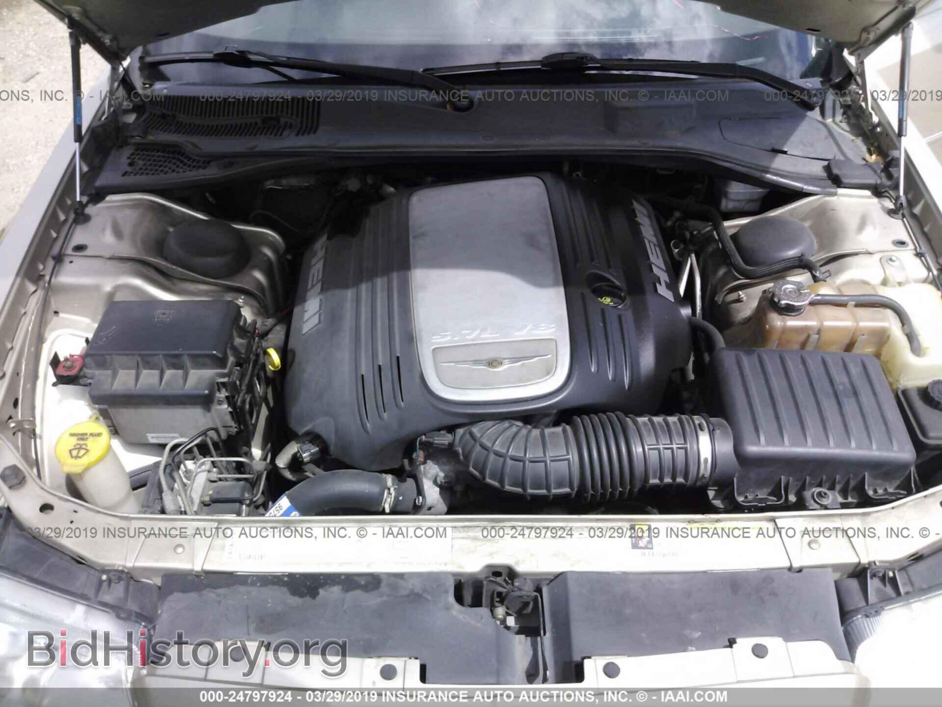 2006 CHRYSLER 300C - VIN: 2C3KA63H96H464018 - Фото 10