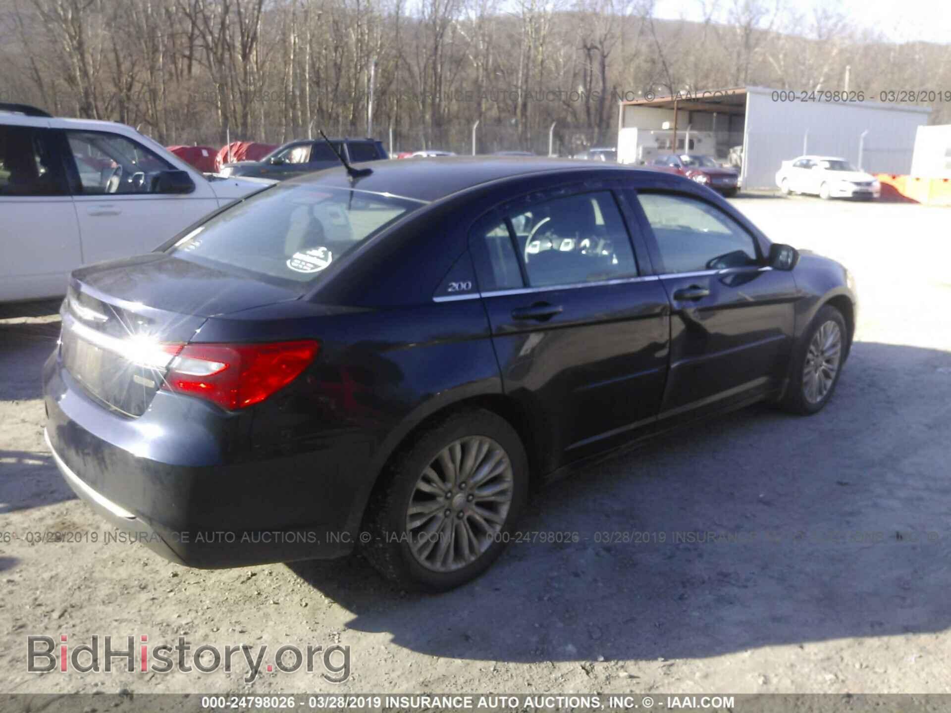 2011 CHRYSLER 200 - VIN: 1C3BC1FG9BN550558 - Photo 4