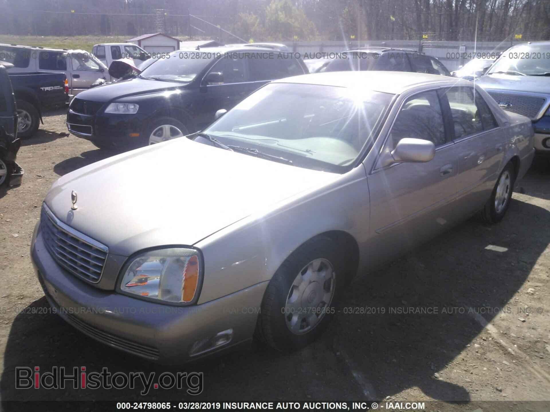 2004 CADILLAC DEVILLE - VIN: 1G6KD54Y24U258628 - Photo 2