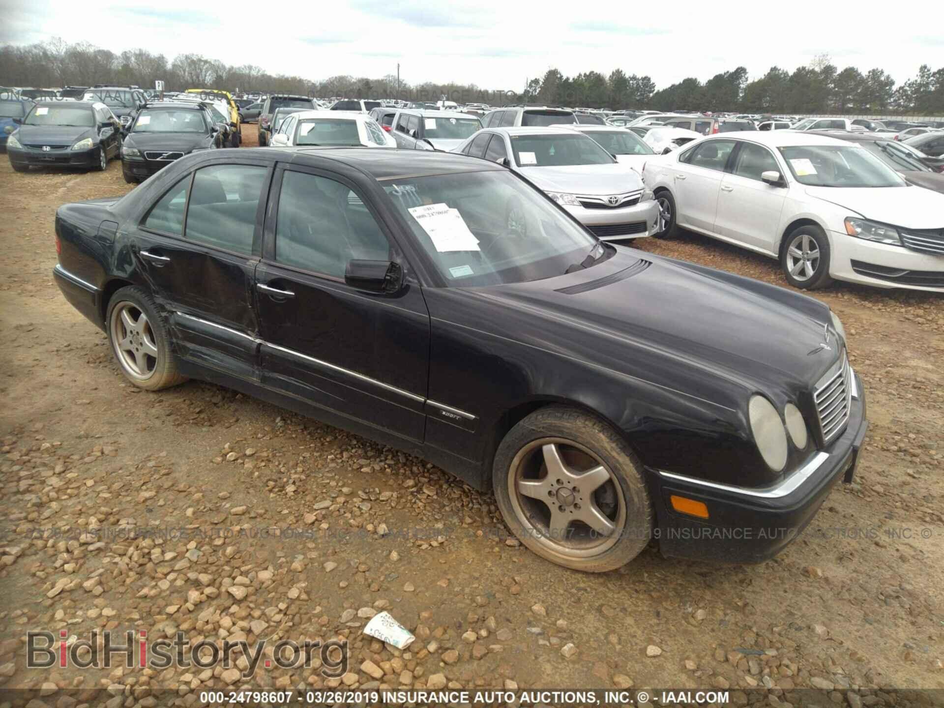 Photo WDBJF70H0XA765729 - MERCEDES-BENZ E 1999