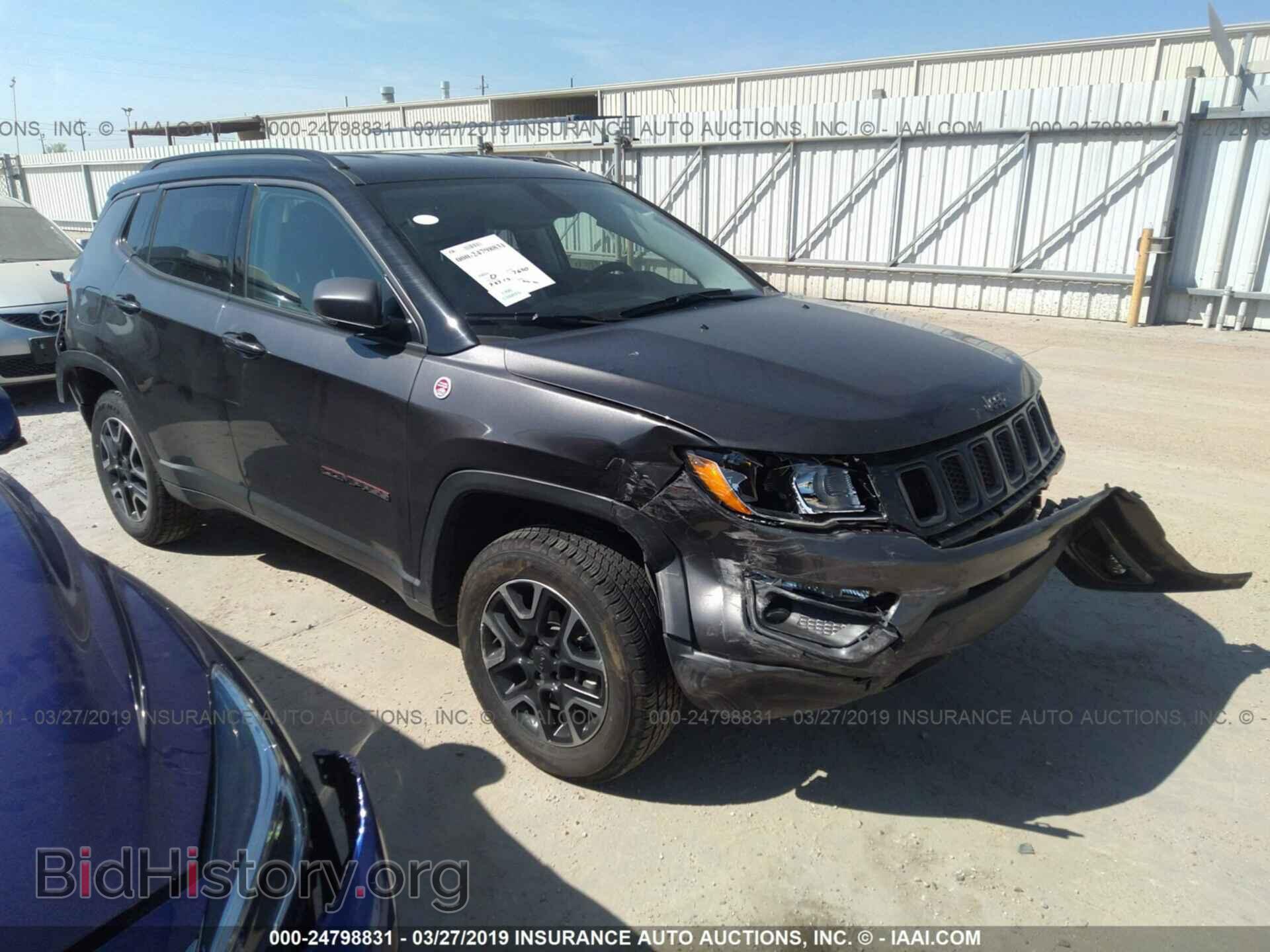 Фотография 3C4NJDDB6KT650429 - JEEP COMPASS 2019