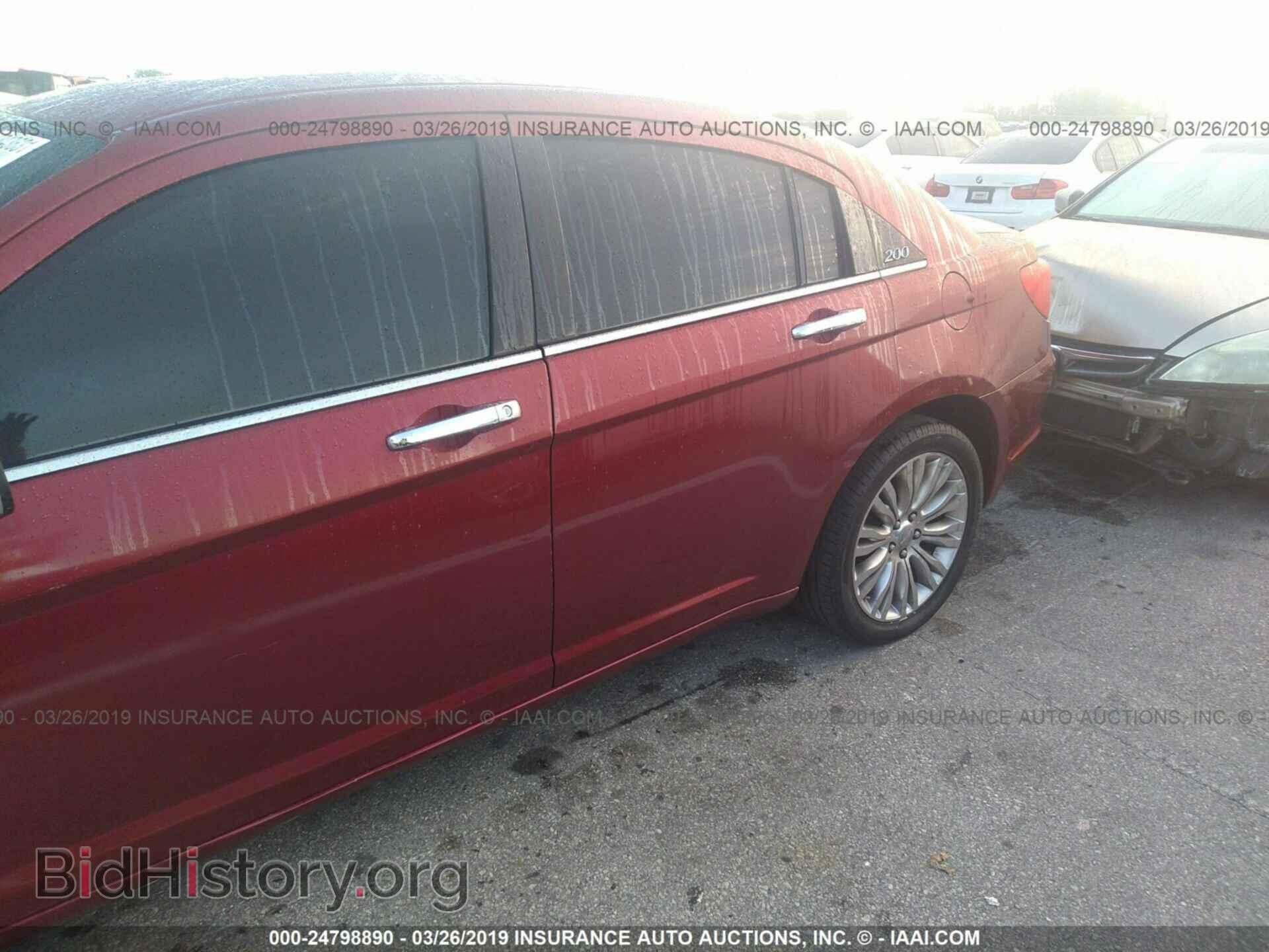 2011 CHRYSLER 200 - VIN: 1C3BC2FG6BN595026 - Фото 6