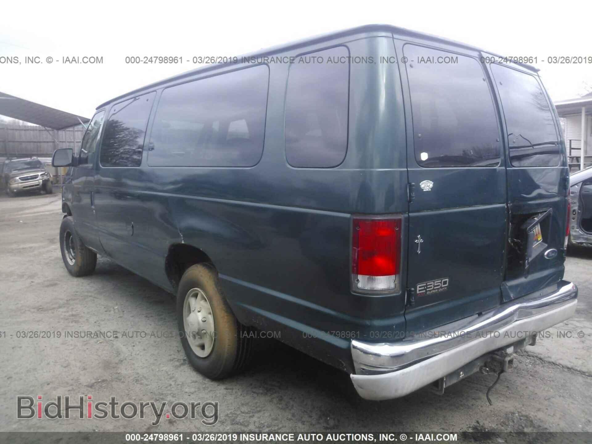 2000 FORD ECONOLINE - VIN: 1FBSS31LXYHA48863 - Фото 3