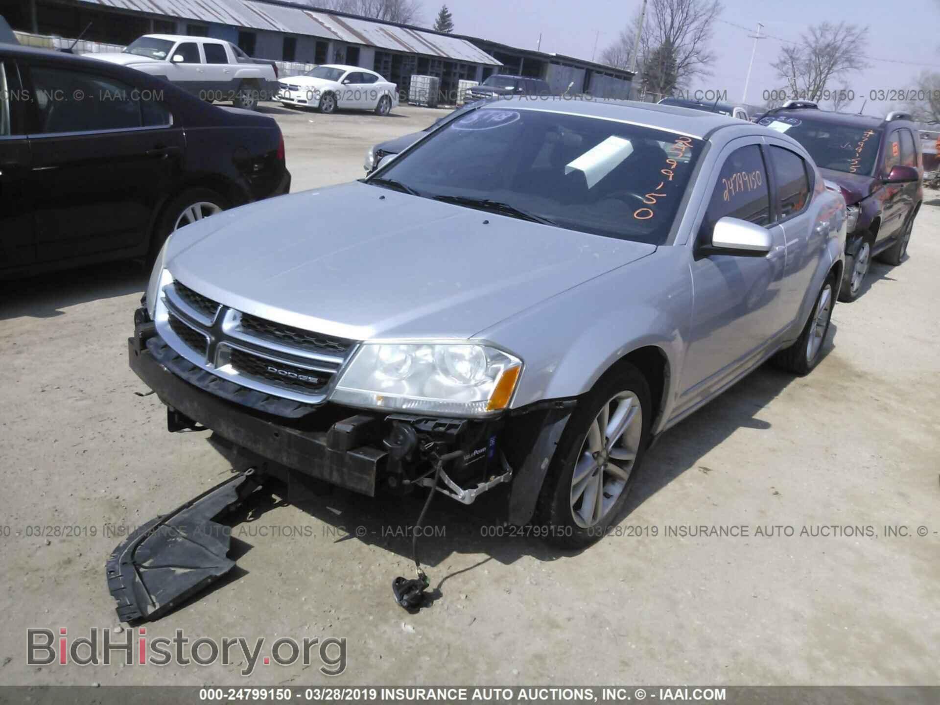 2011 DODGE AVENGER - VIN: 1B3BD1FBXBN565732 - Фото 2