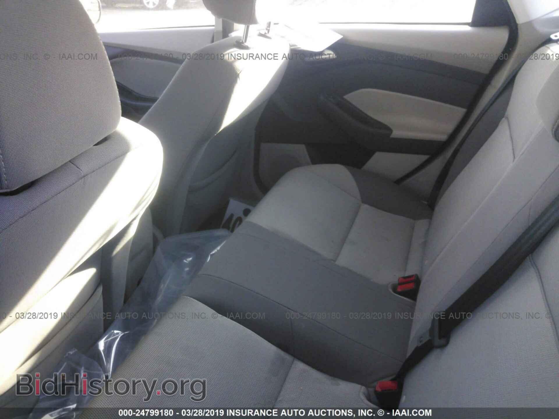 2013 FORD FOCUS - VIN: 1FADP3F21DL321076 - Photo 8
