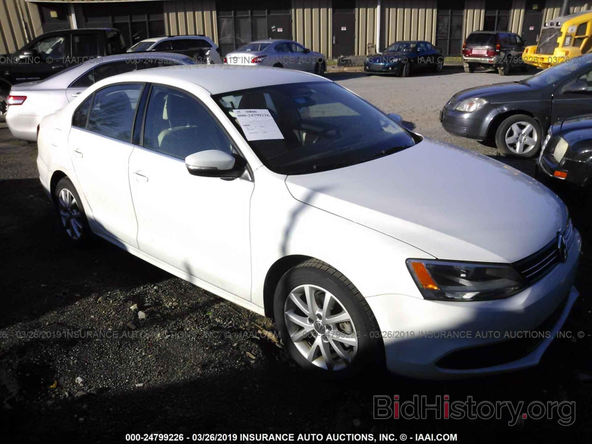 Photo 3VWD07AJ3EM423979 - VOLKSWAGEN JETTA 2014