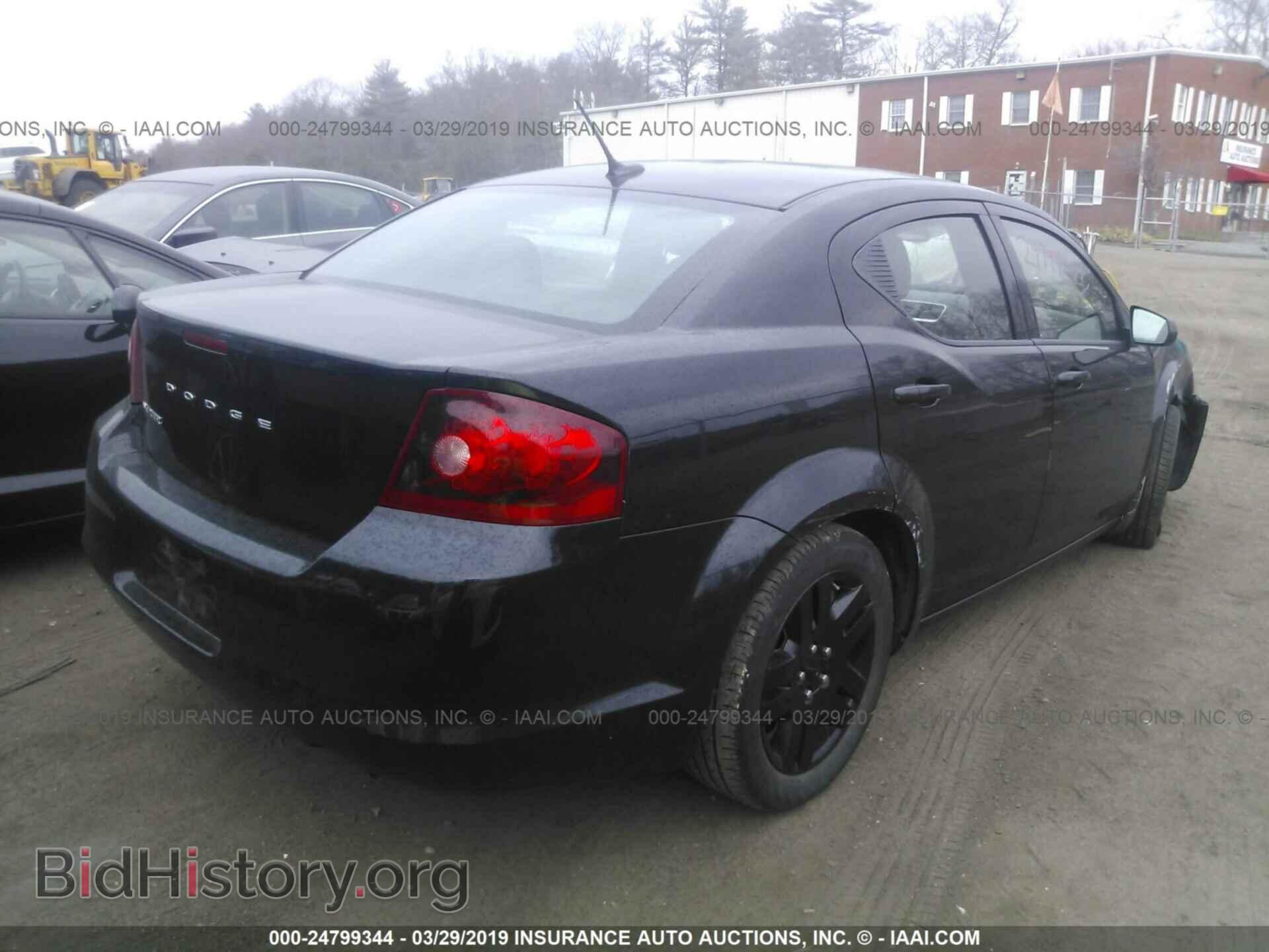 2011 DODGE AVENGER - VIN: 1B3BD4FB0BN579365 - Фото 4