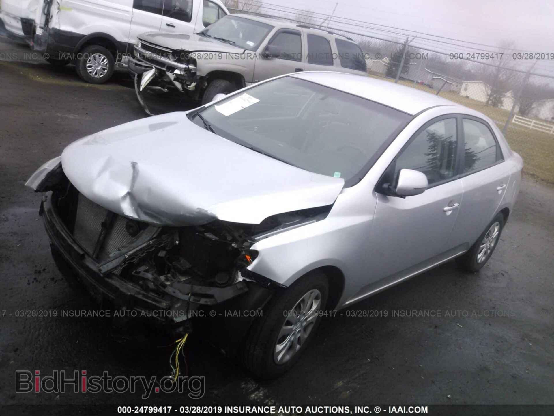 2013 KIA FORTE - VIN: KNAFU4A25D5645528 - Фото 2