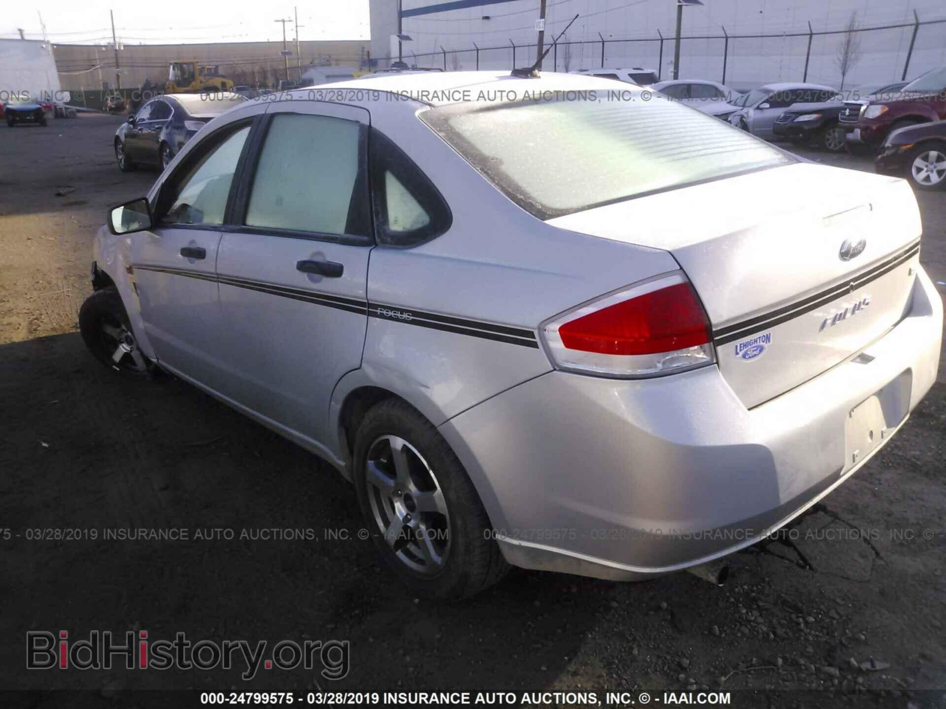 2008 FORD FOCUS - VIN: 1FAHP35N68W235649 - Фото 3
