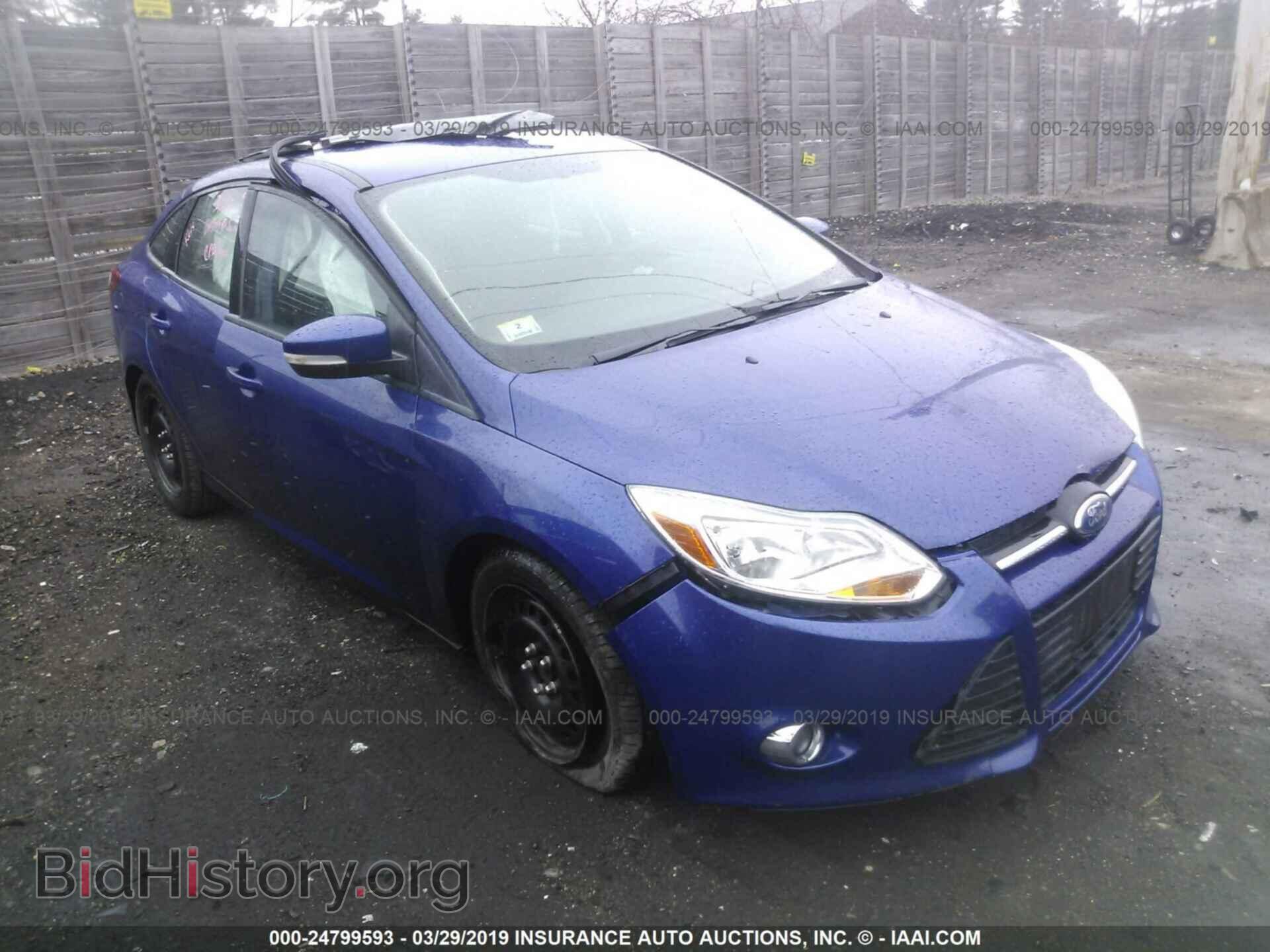 Photo 1FAHP3F25CL286817 - FORD FOCUS 2012