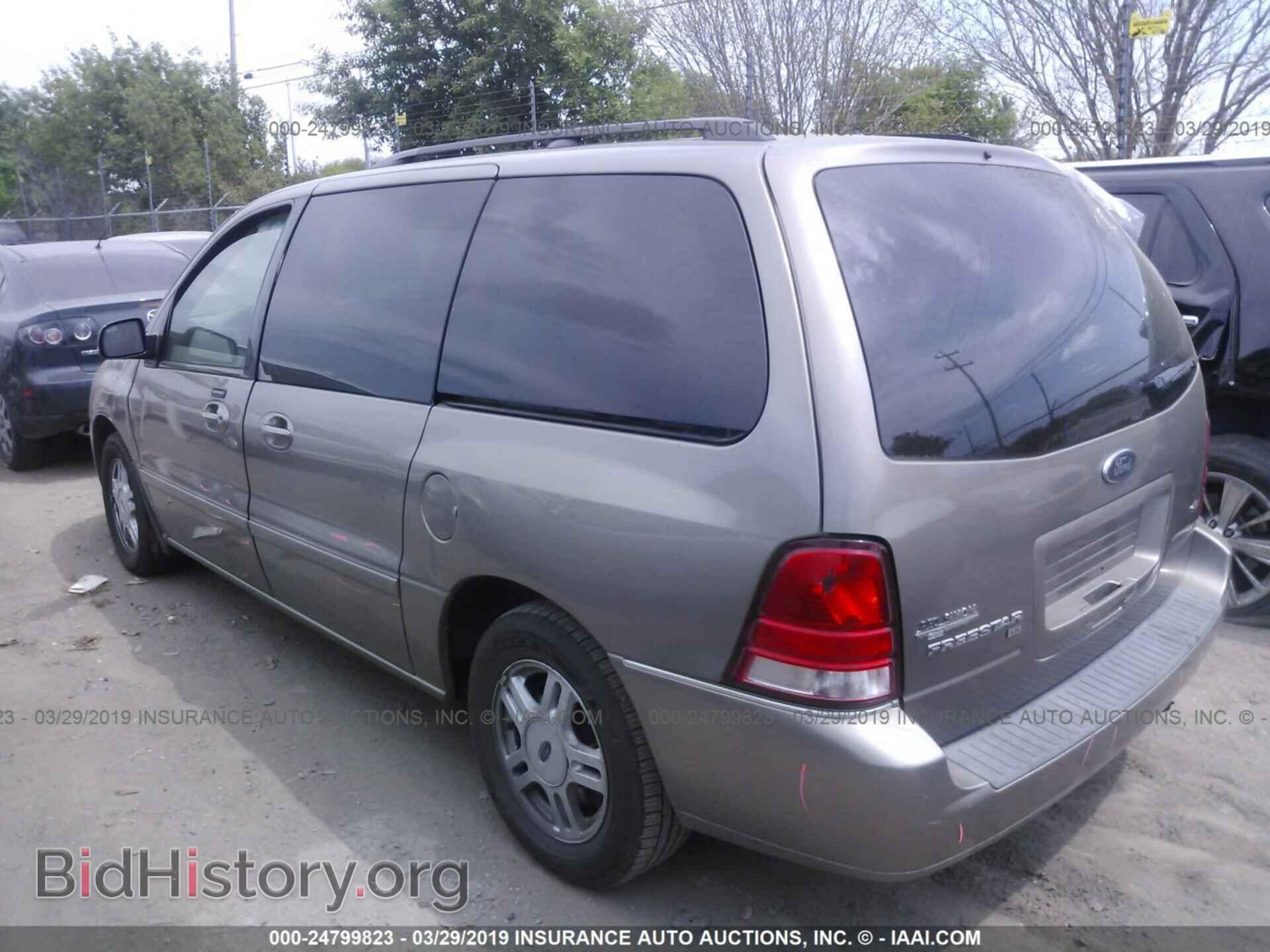 2005 FORD FREESTAR - VIN: 2FMZA52255BA65086 - Фото 3