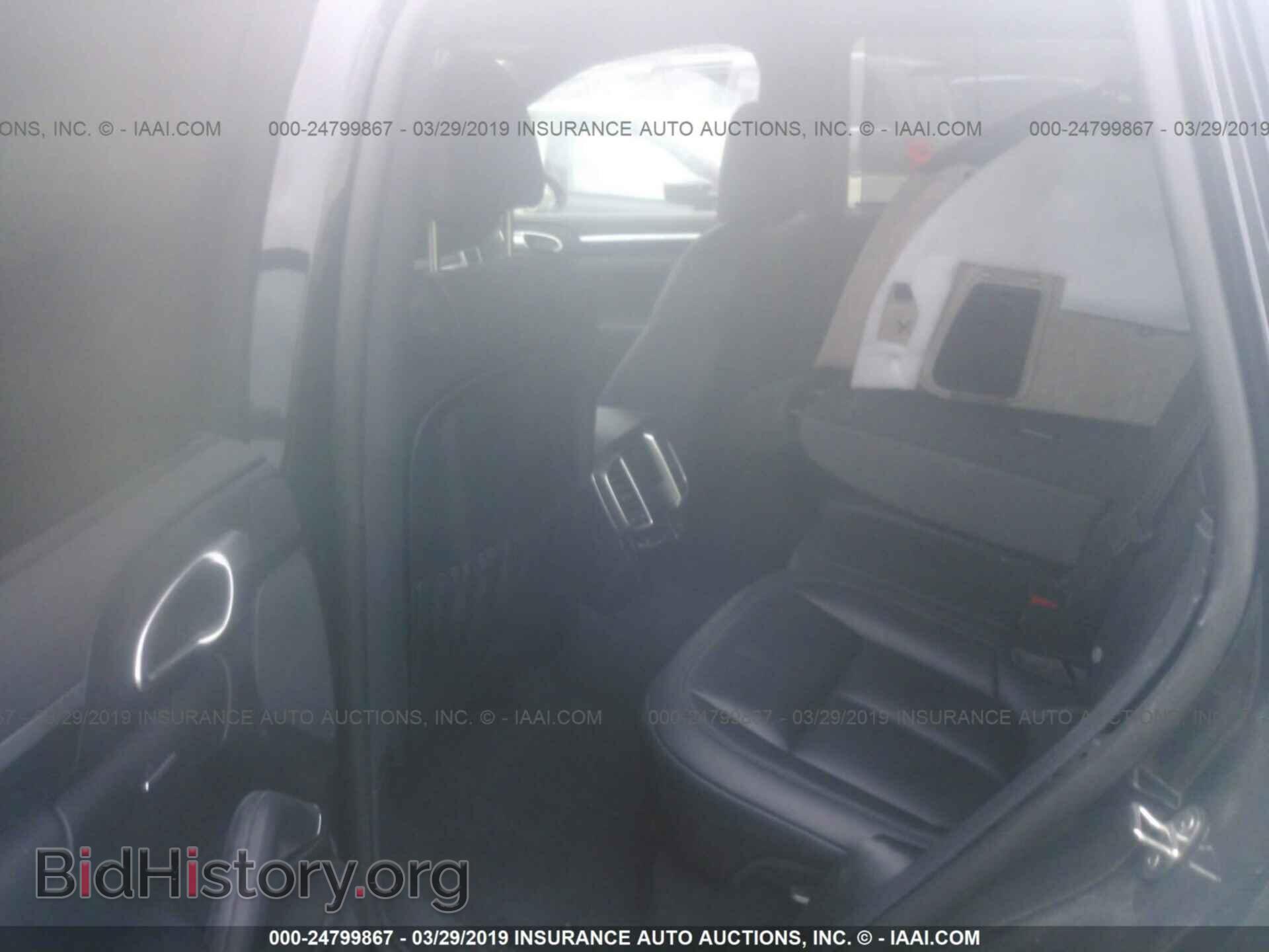 2018 PORSCHE CAYENNE - VIN: WP1AE2A21JLA70428 - Фото 8