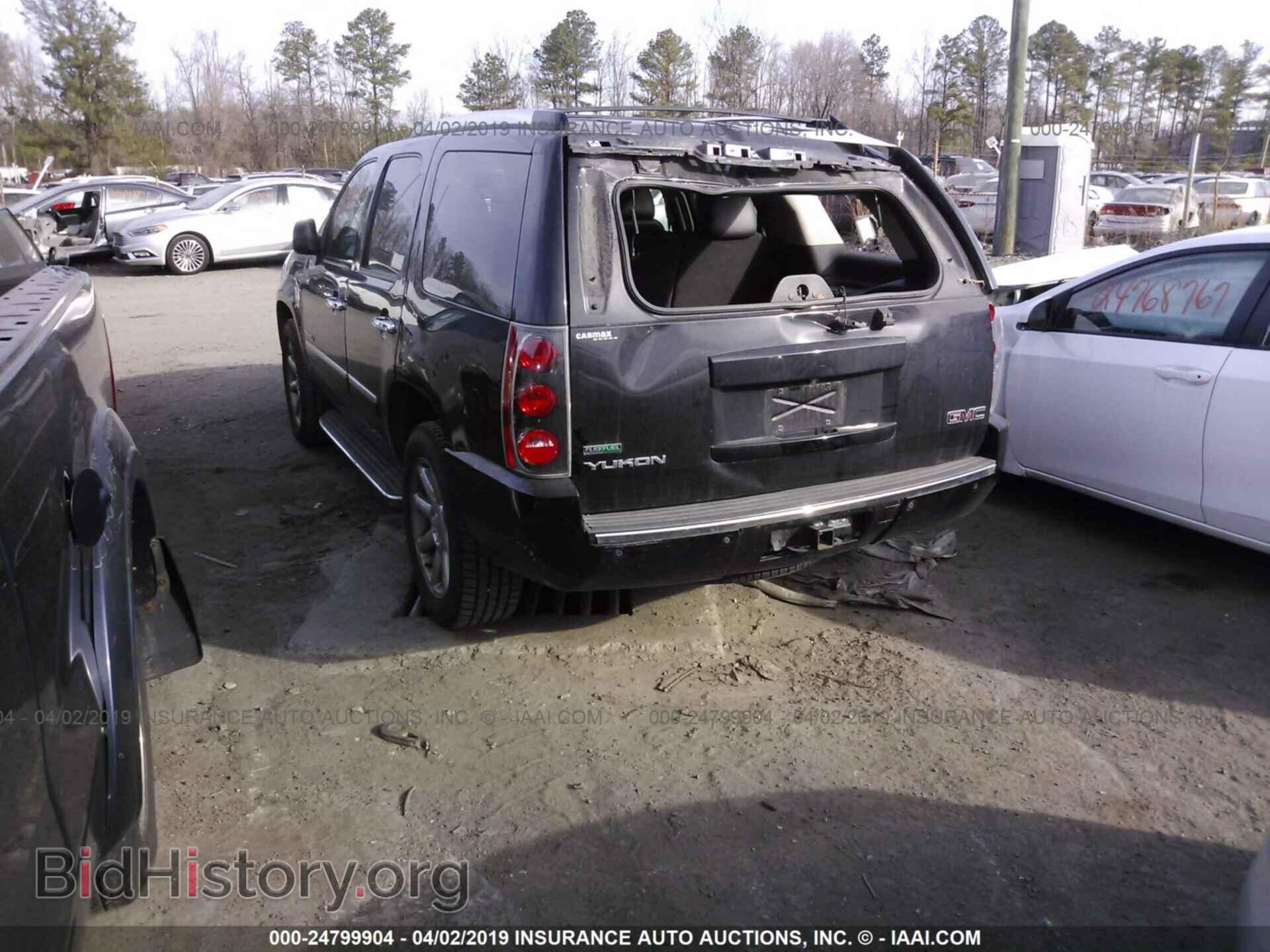 2012 GMC YUKON - VIN: 1GKS2EEF3CR300245 - Фото 3